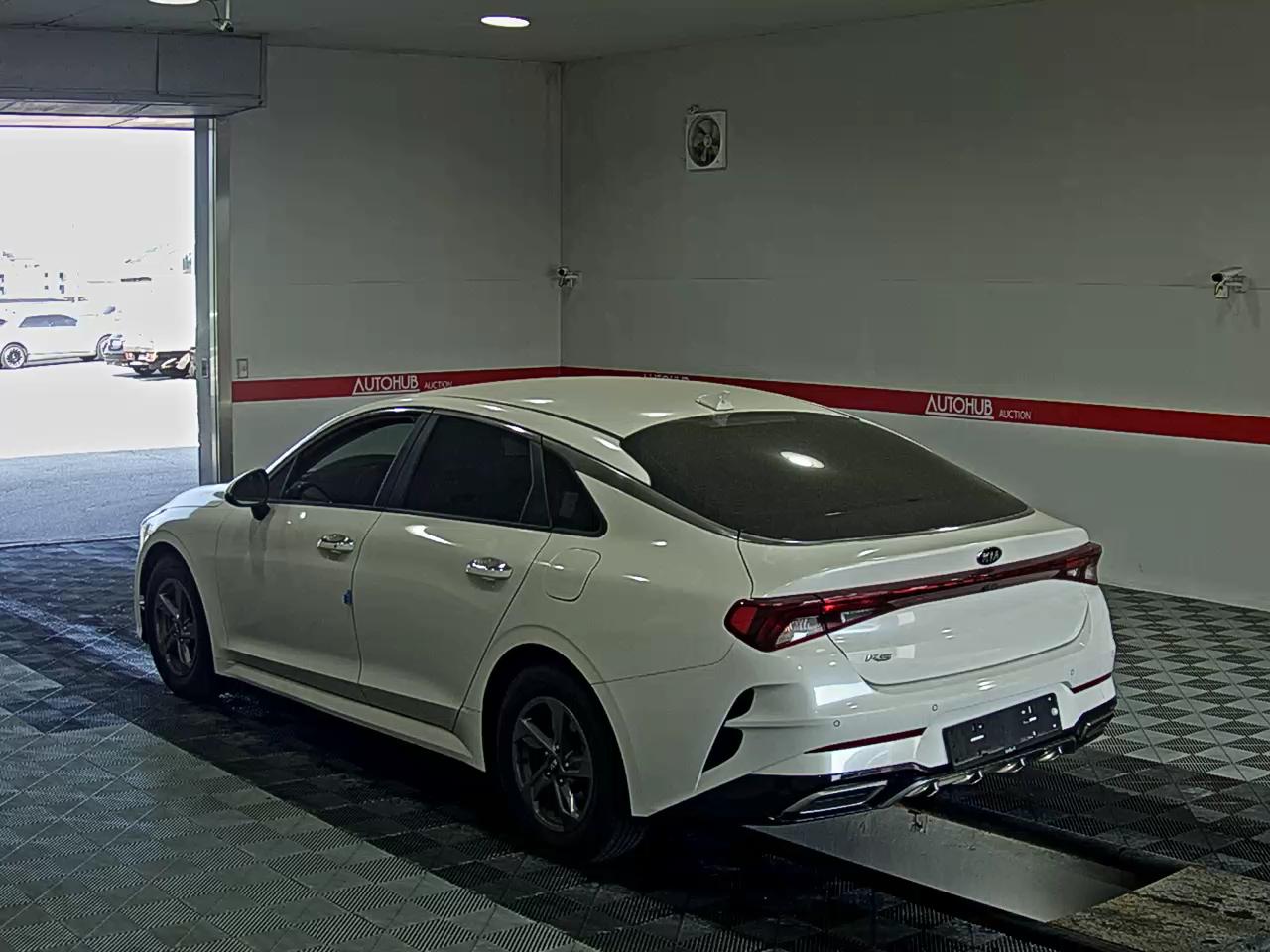 2020 - kia k5