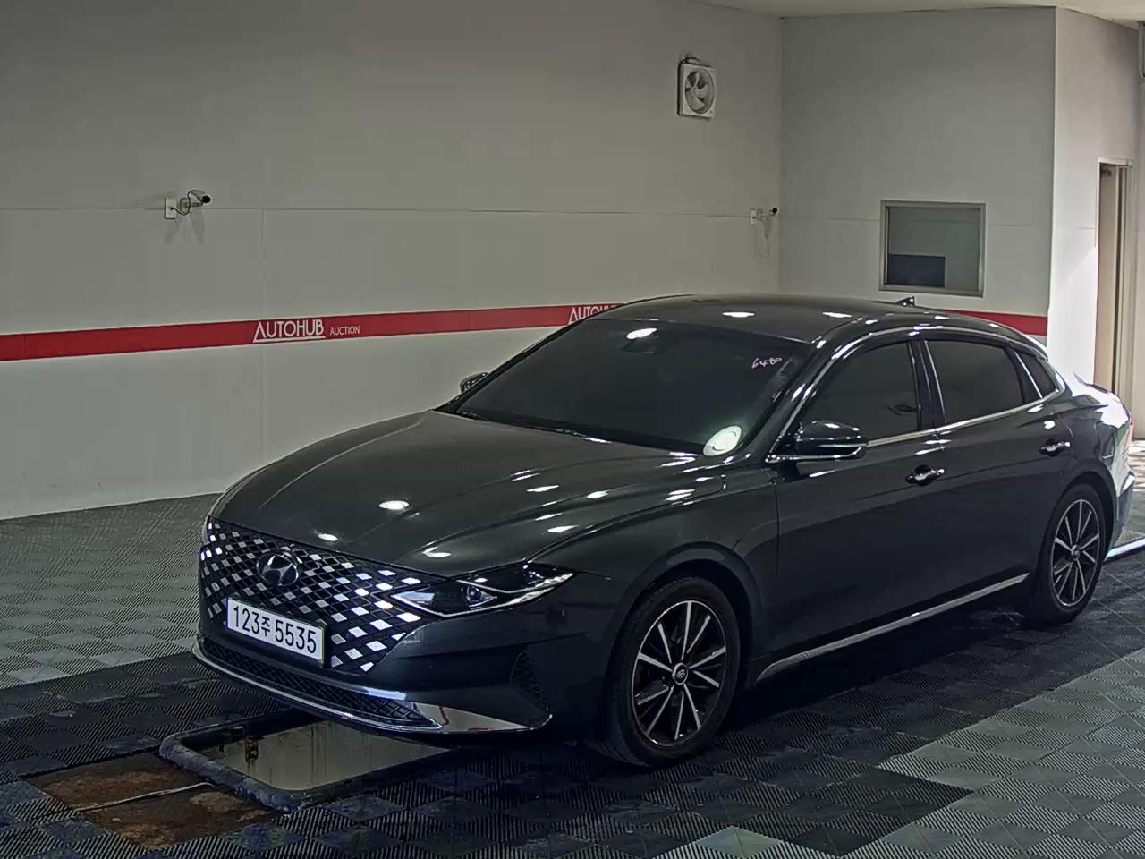 2021 - hyundai grandeur