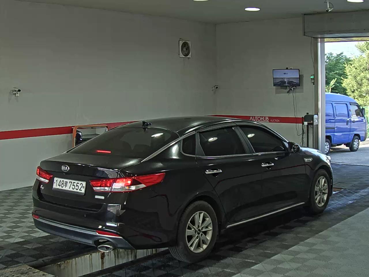 2017 - kia k5