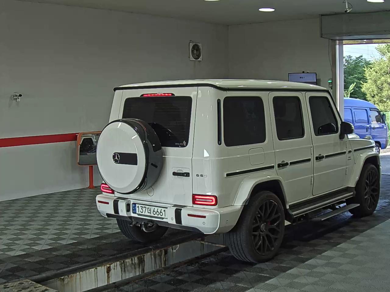 2021 - mercedes-benz g63 amg
