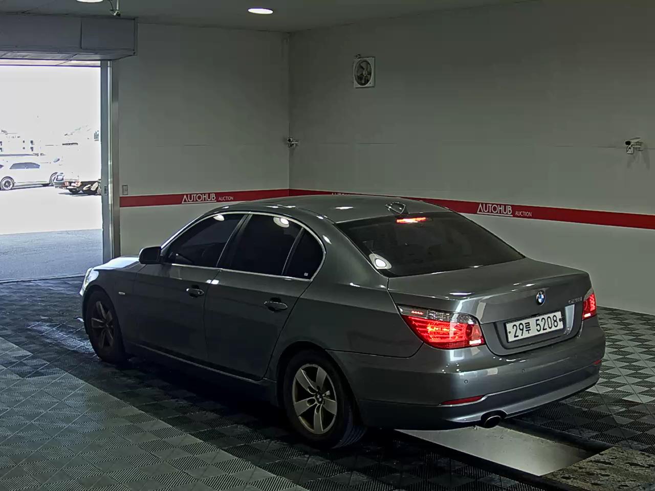 2009 - bmw m5