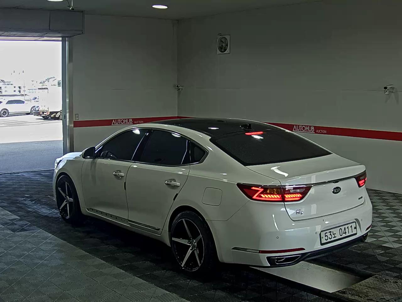 2016 - kia k7