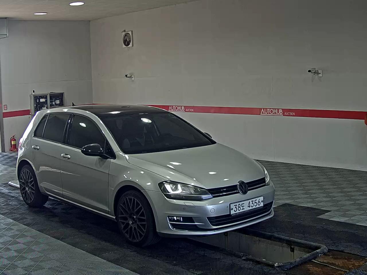 2014 - volkswagen golf