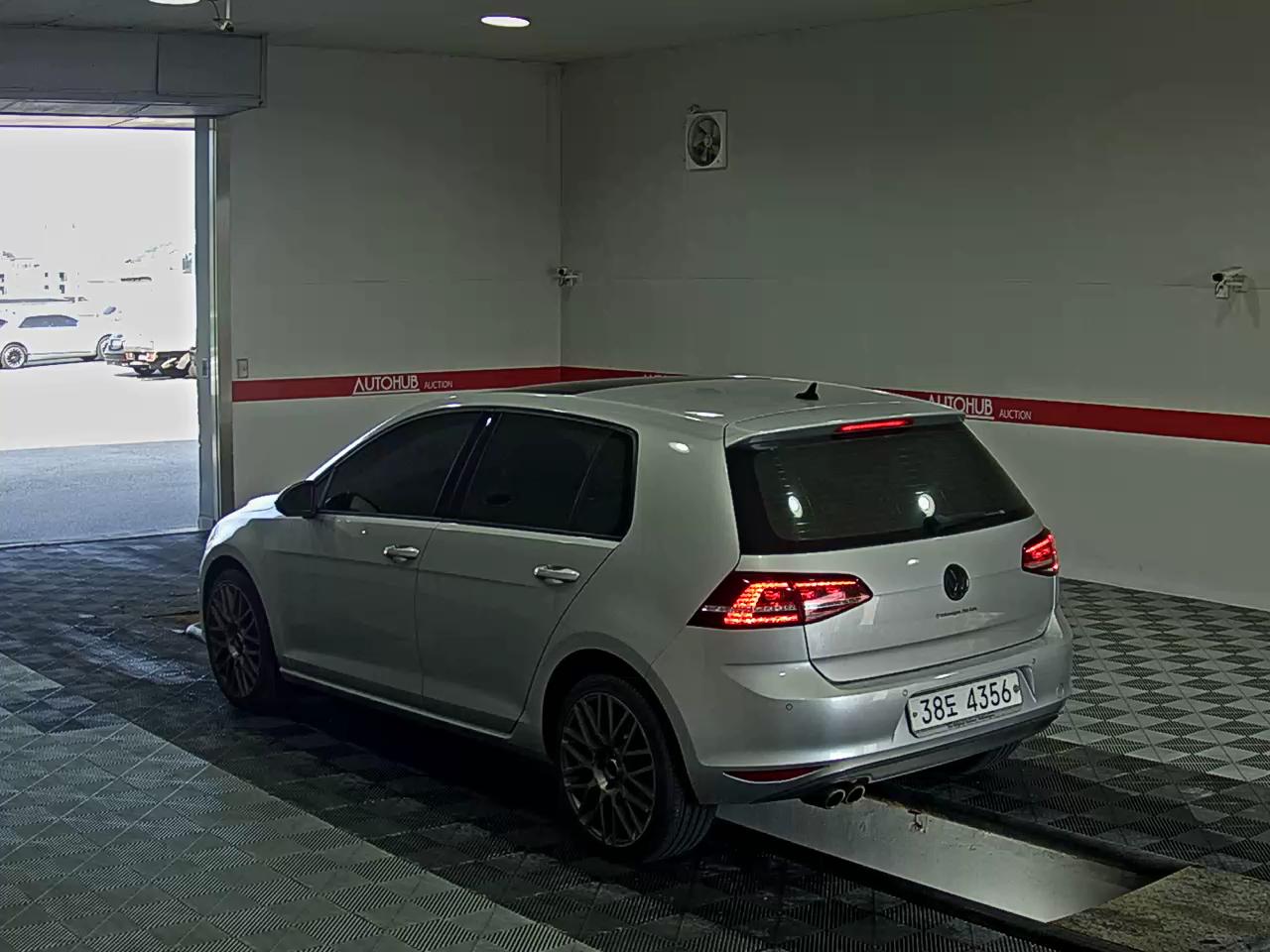 2014 - volkswagen golf