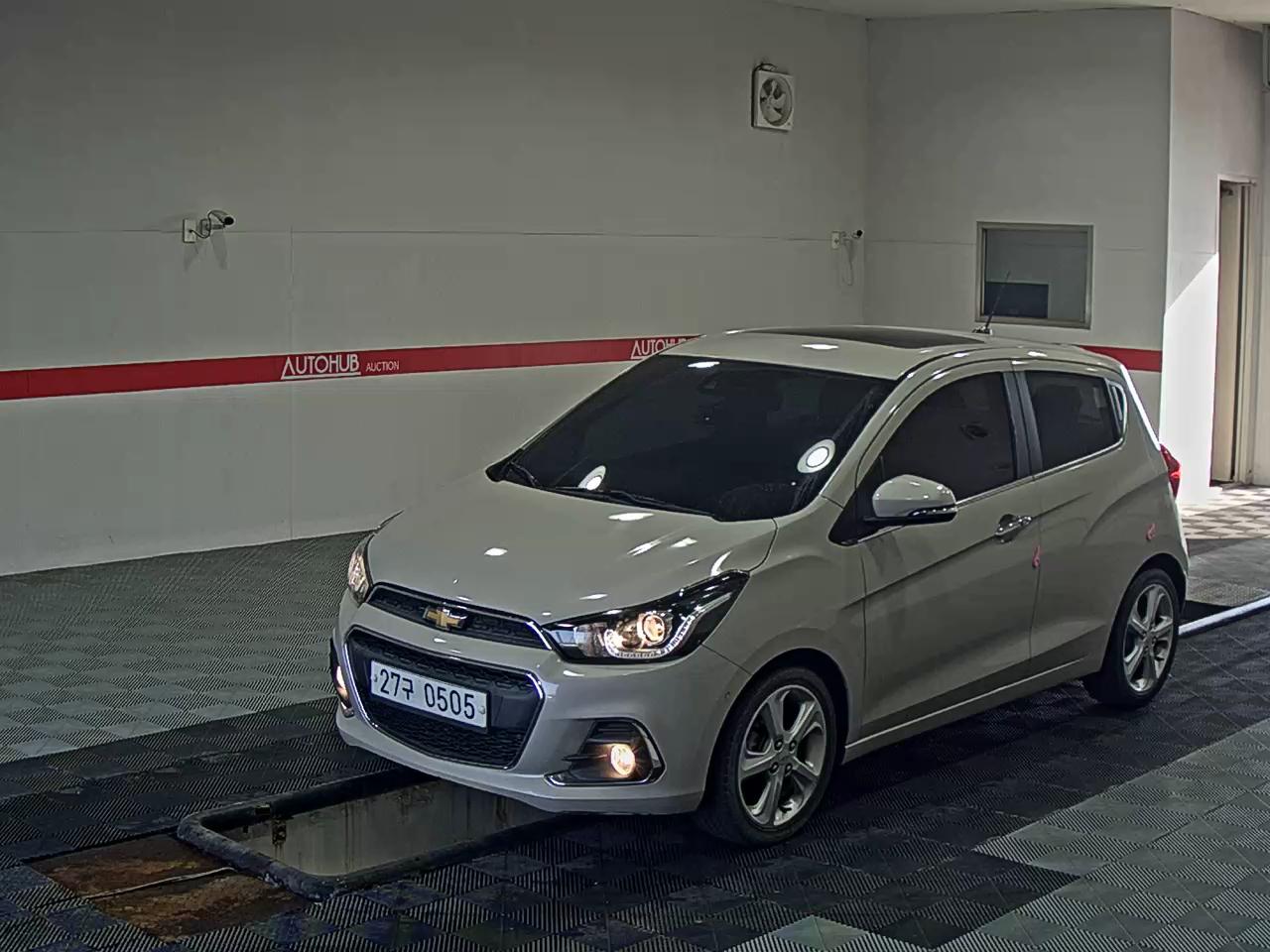 2016 - chevrolet spark