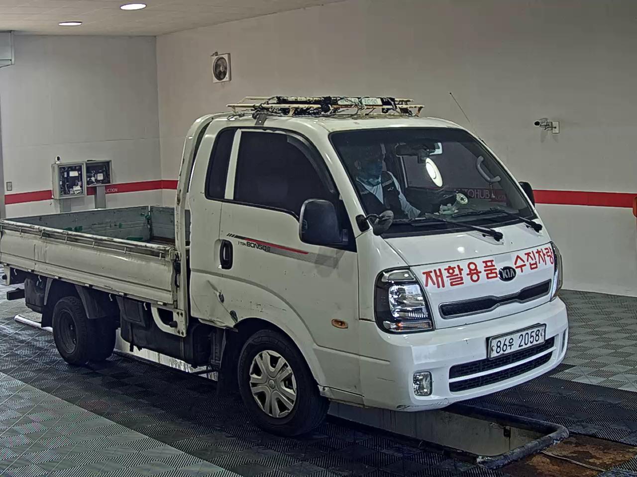 2020 - kia bongo