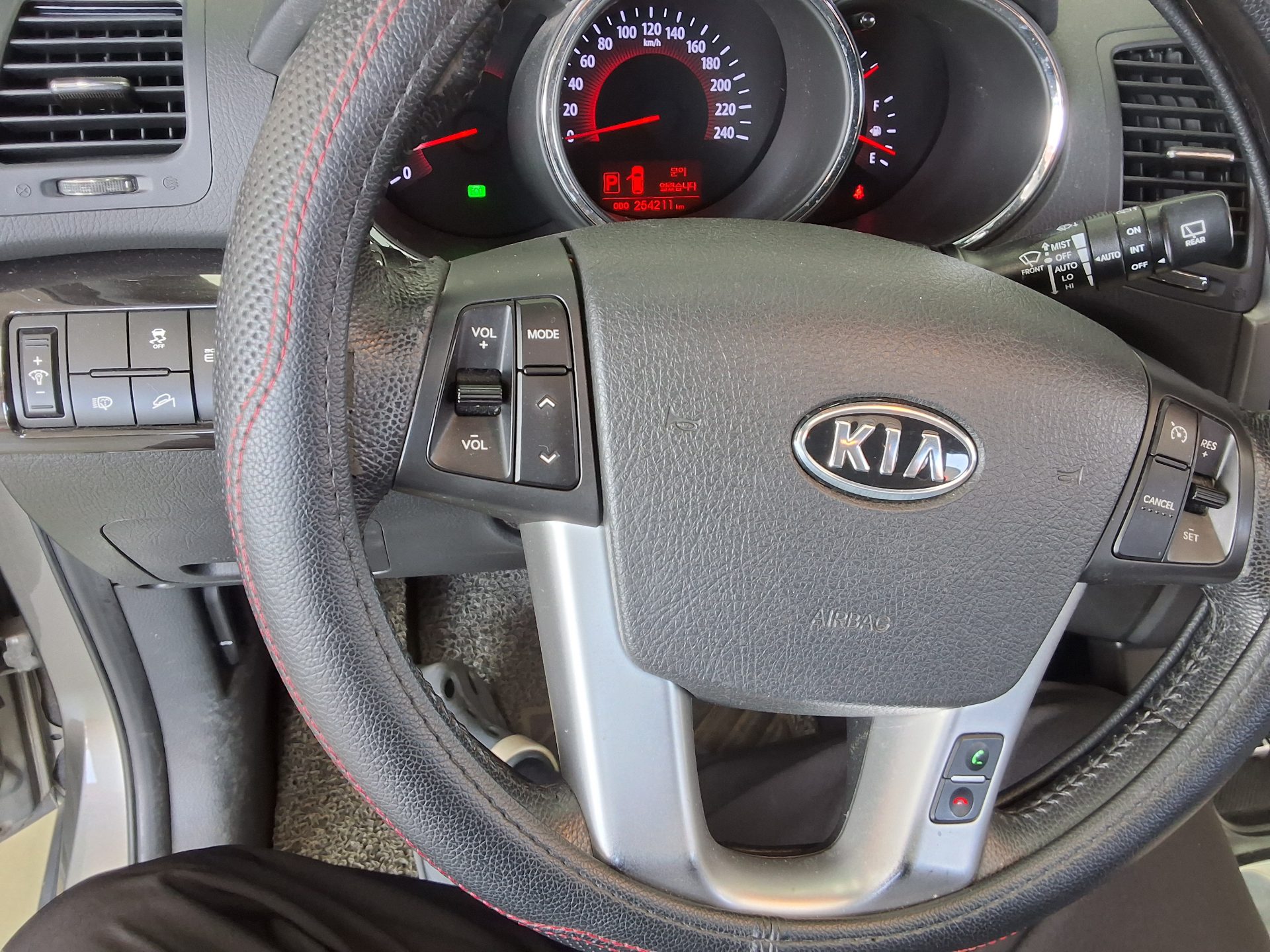 2011 - kia sorento