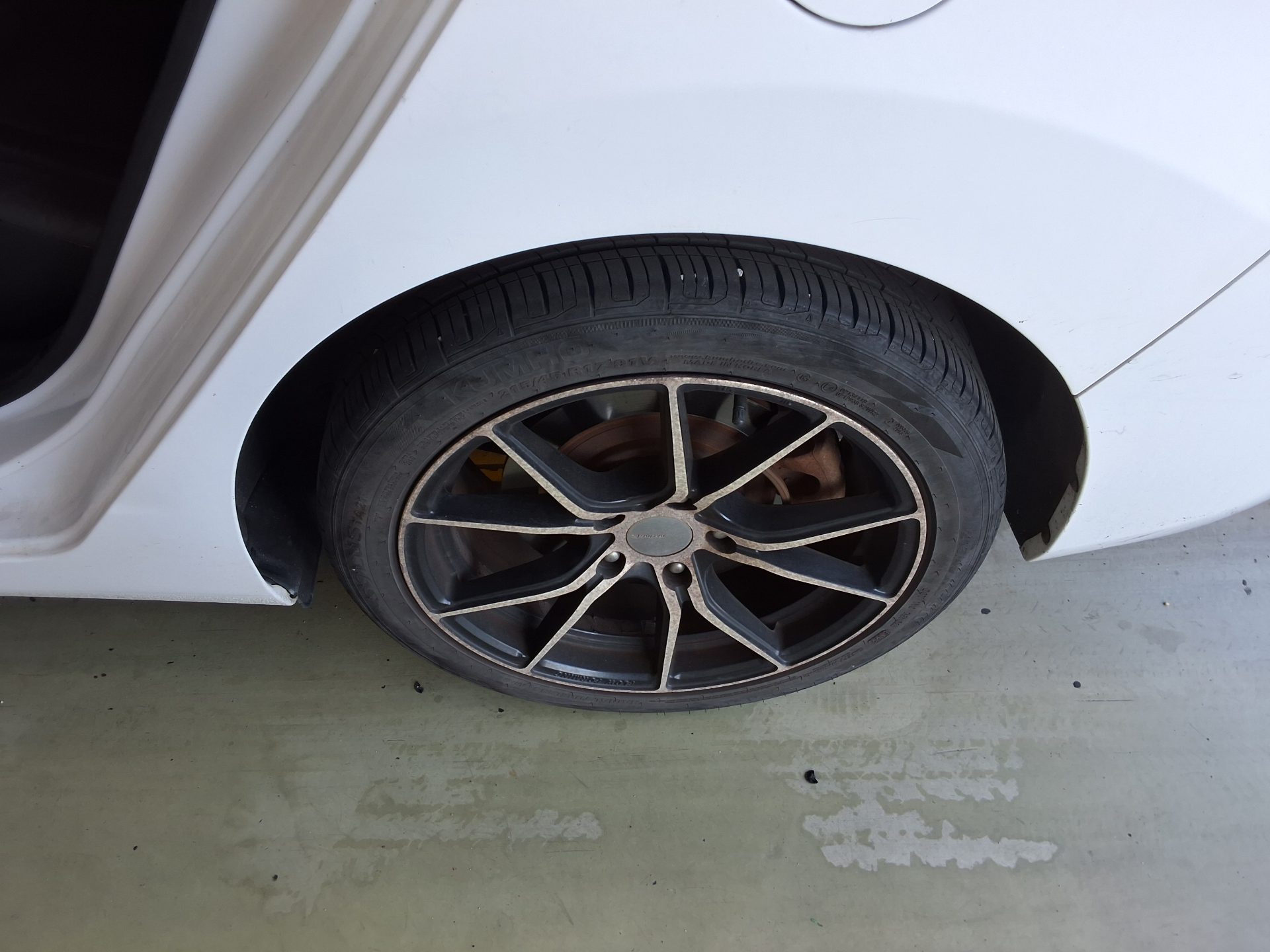 2014 - hyundai avante