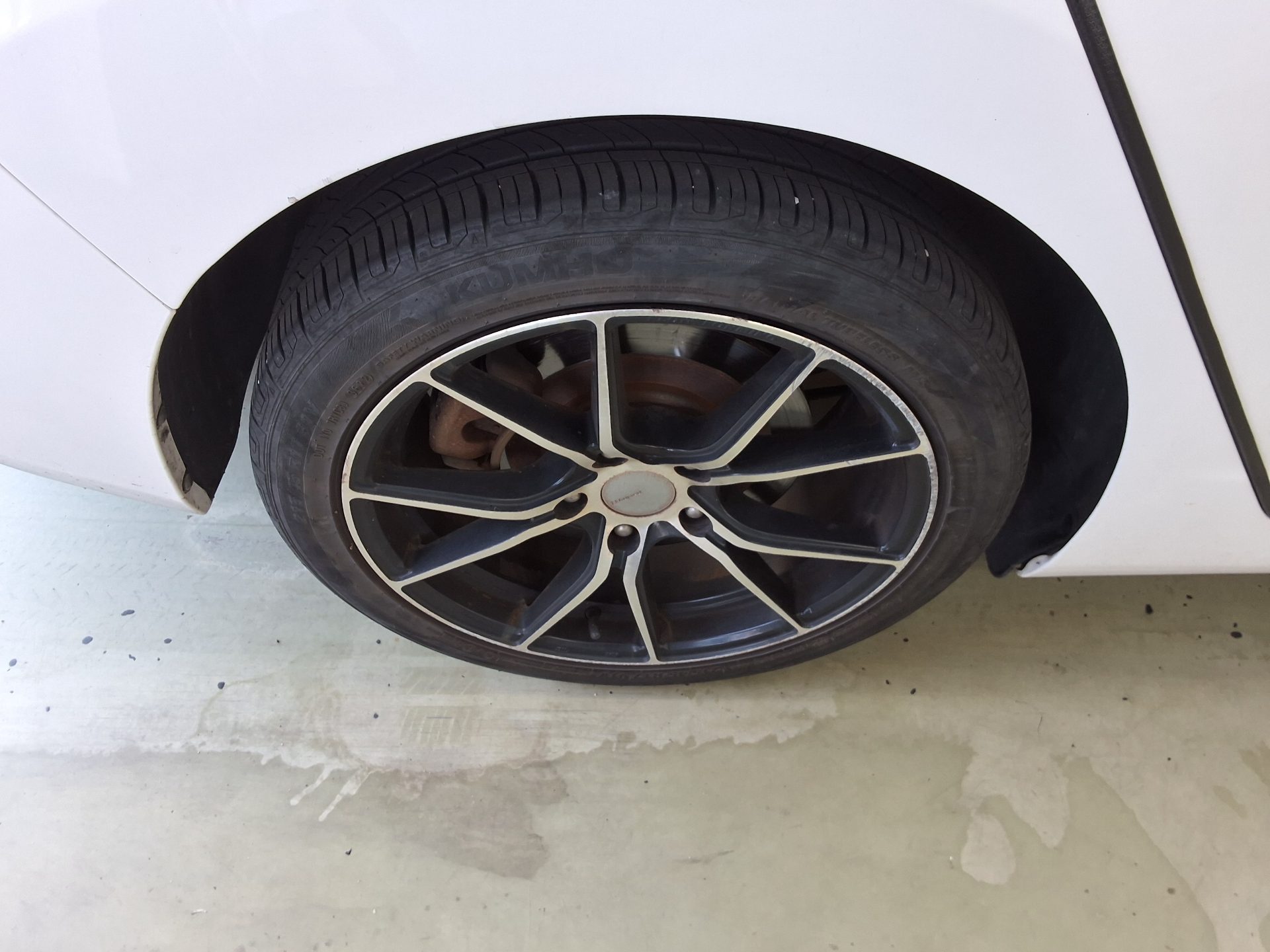 2014 - hyundai avante