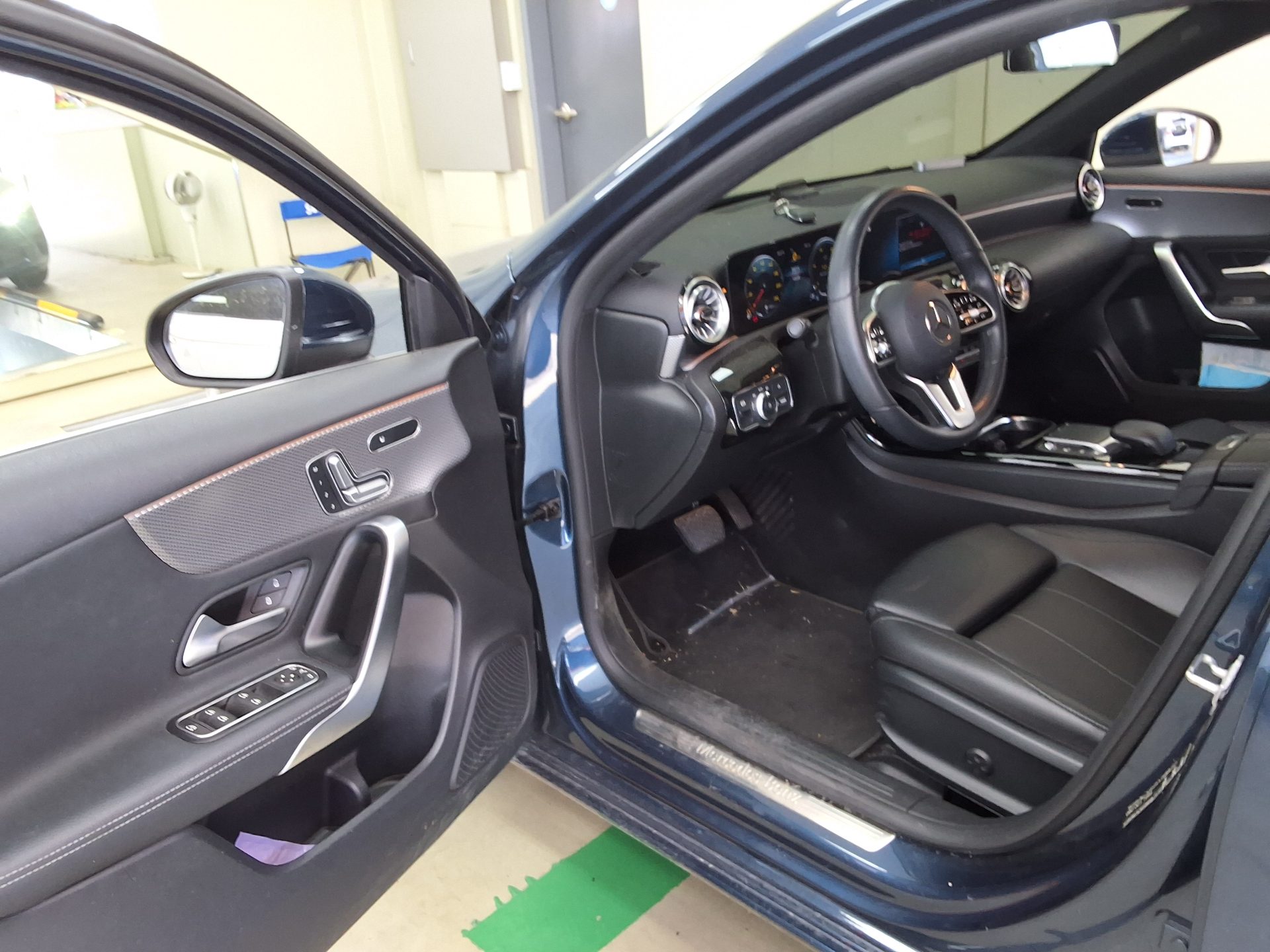 2021 - mercedes-benz a220