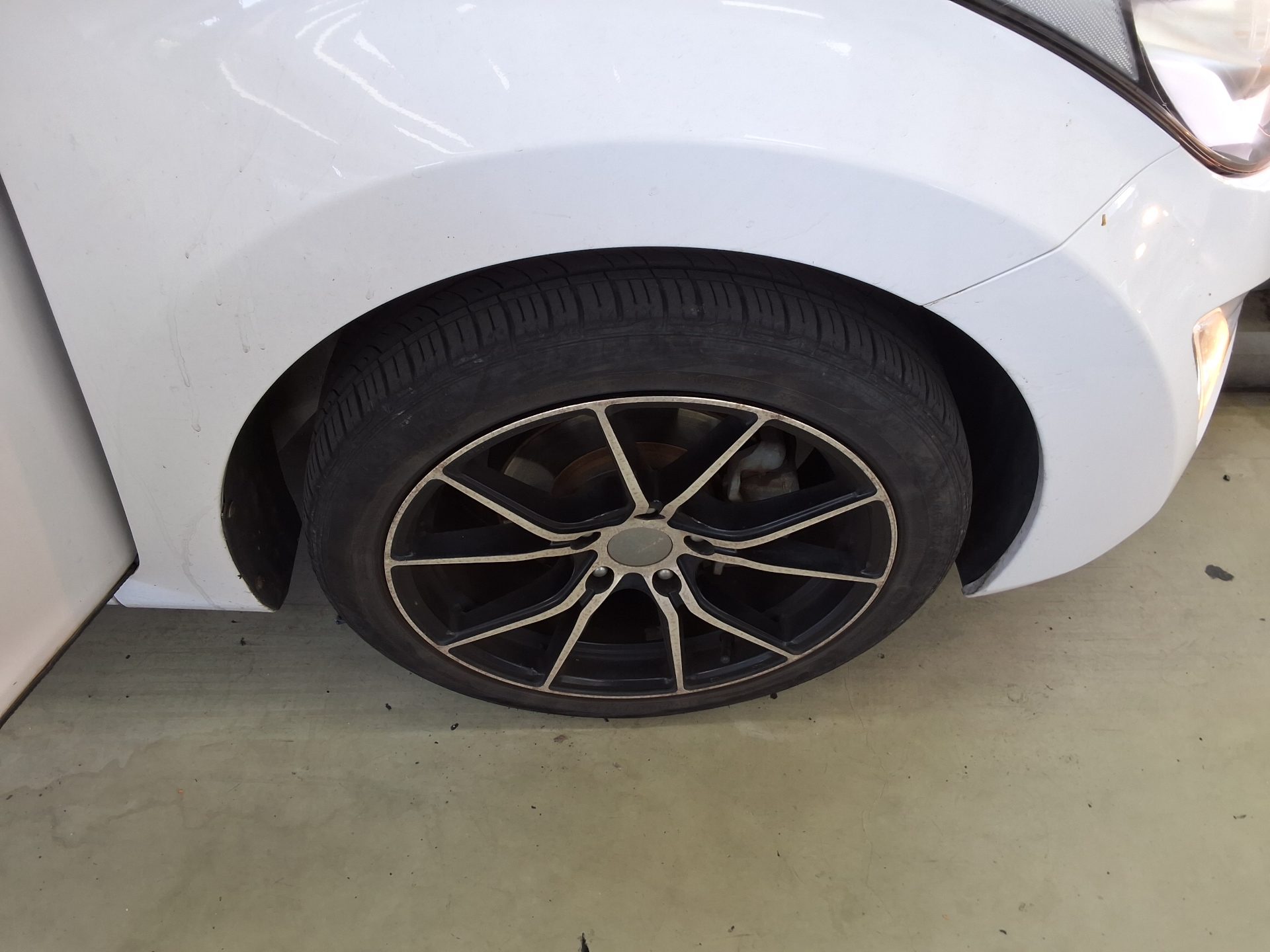 2014 - hyundai avante