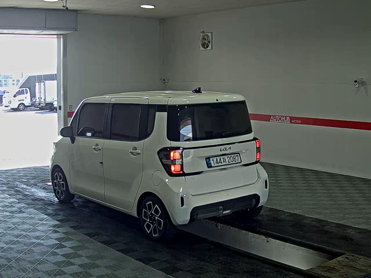2023 - kia ray