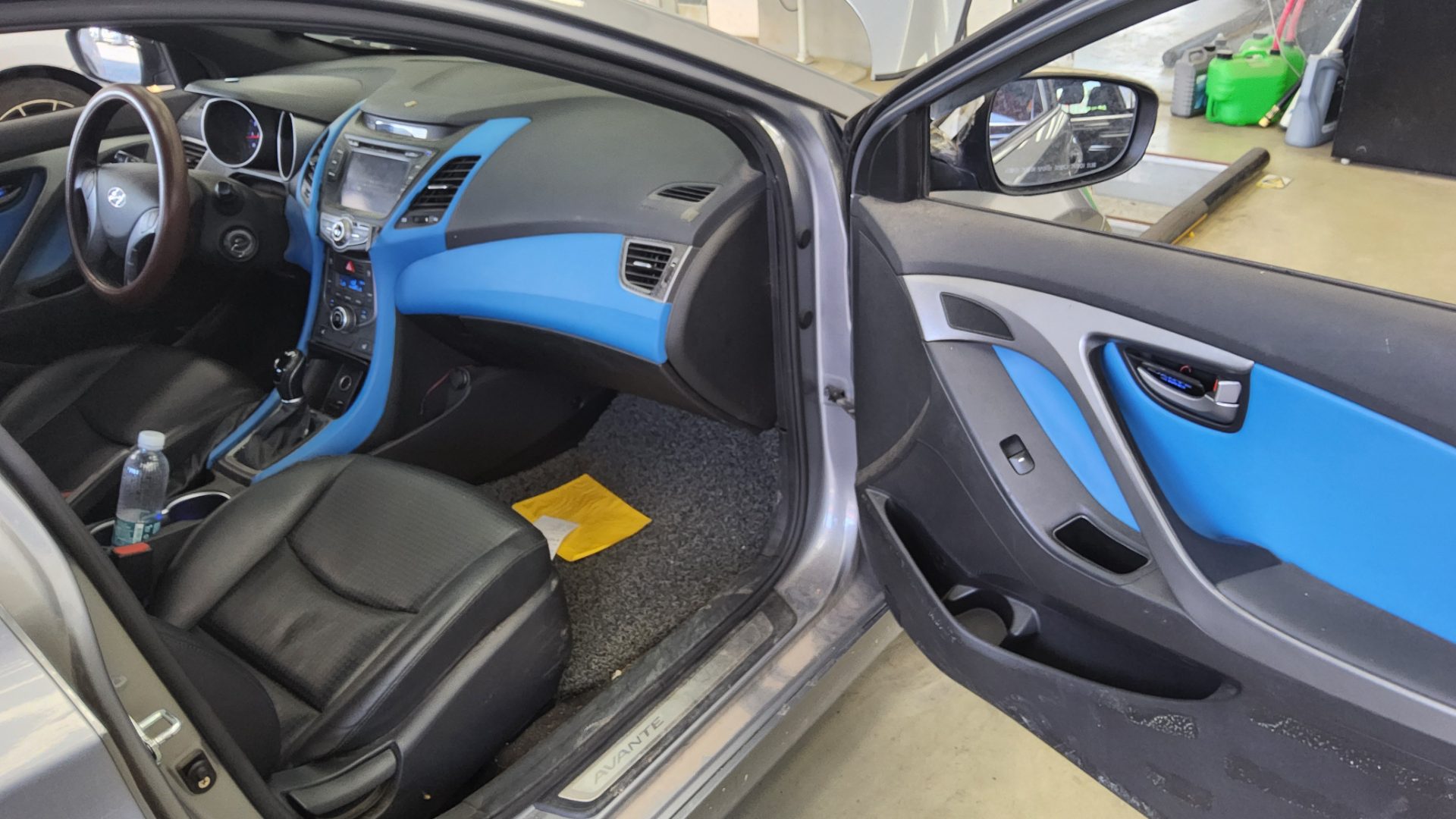 2015 - hyundai avante