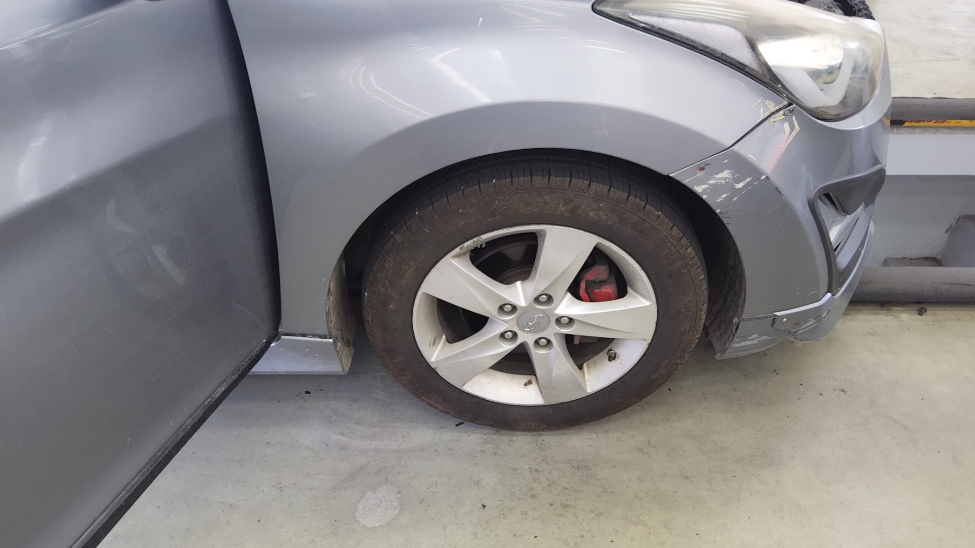2015 - hyundai avante