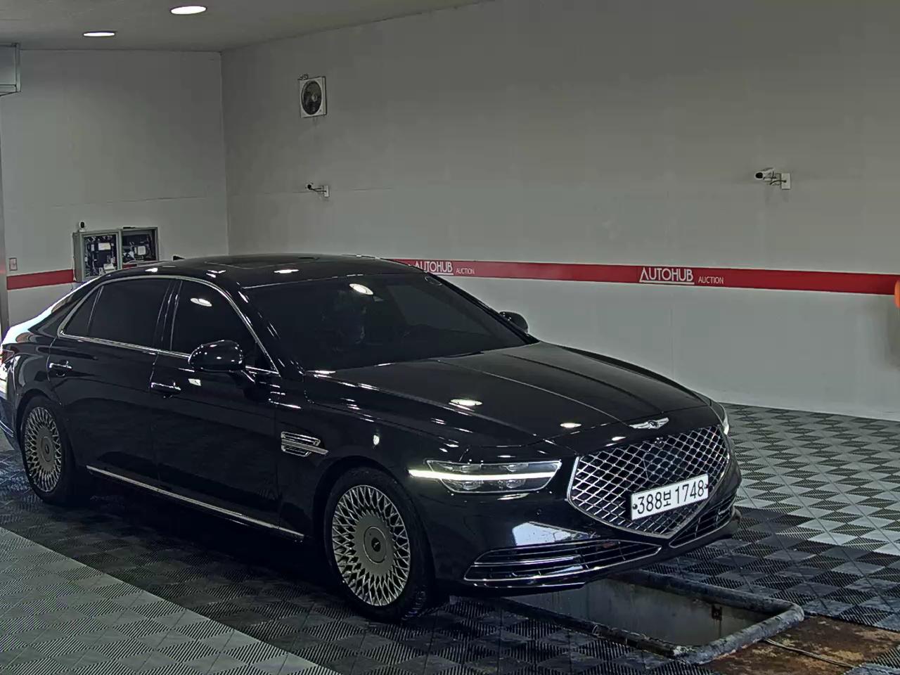 2019 - genesis g90