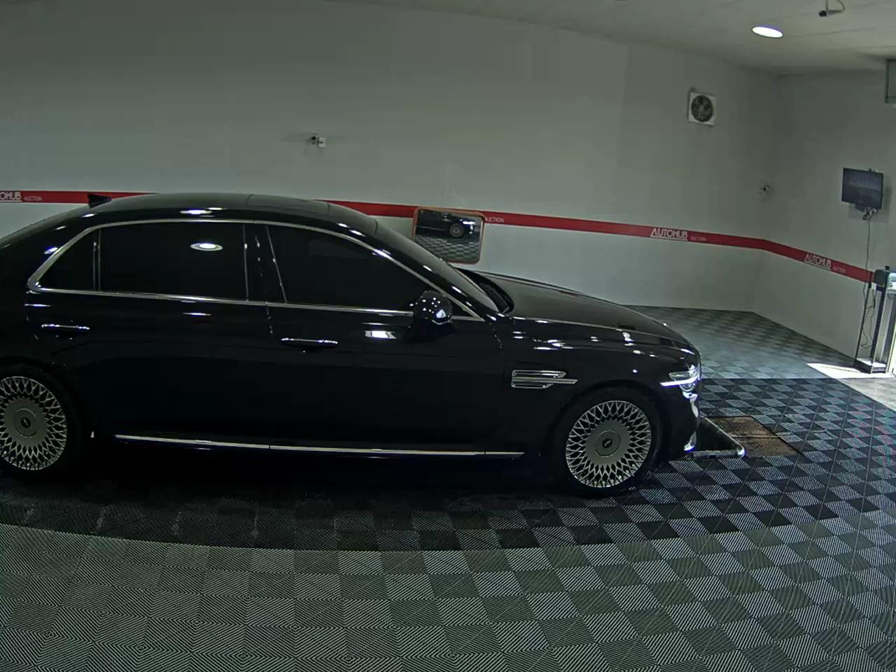 2019 - genesis g90