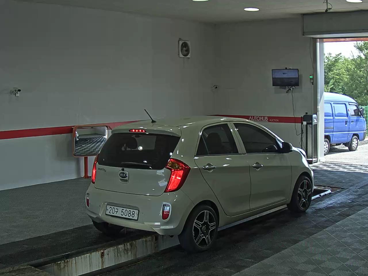 2015 - kia morning