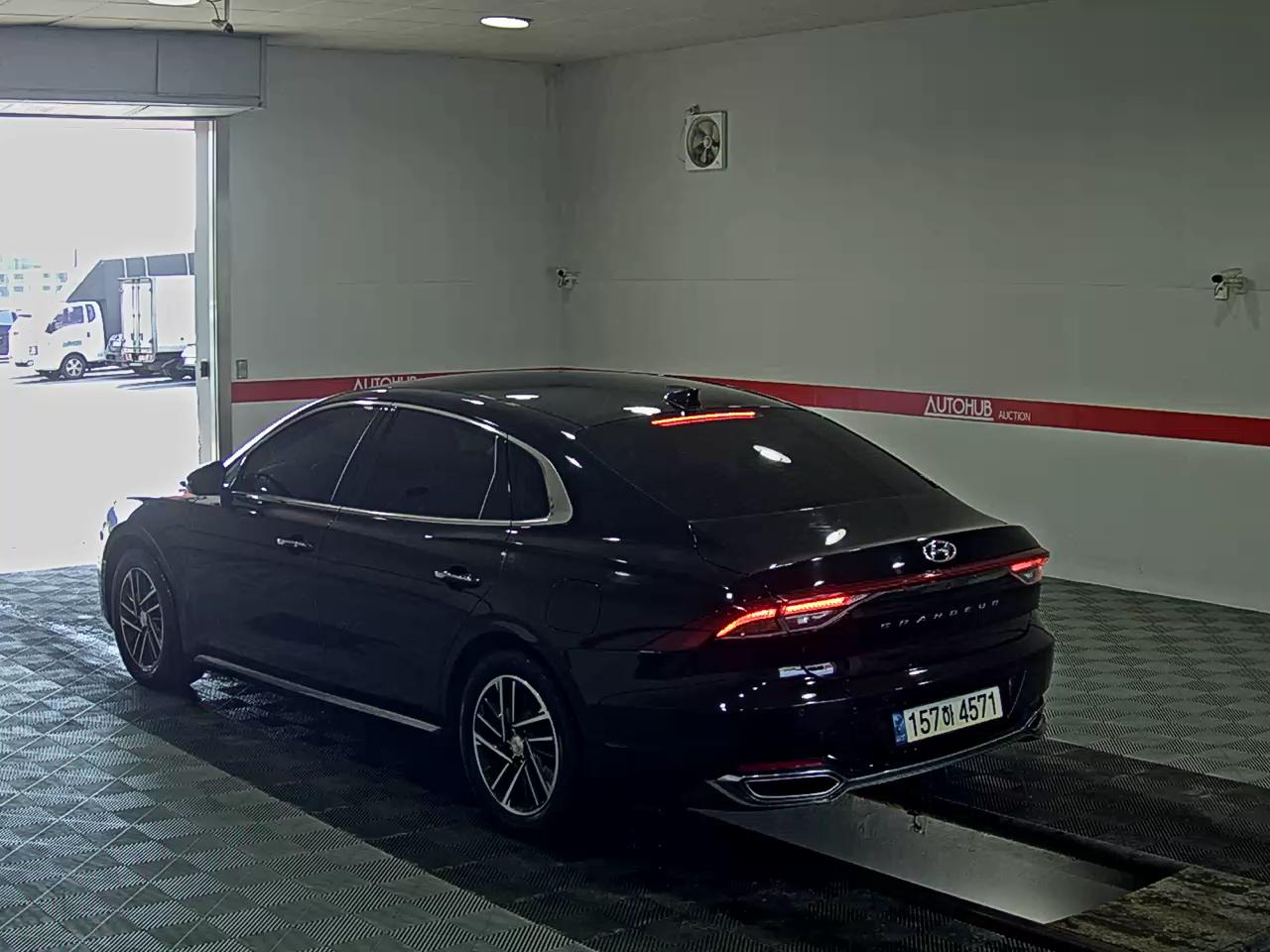 2021 - hyundai grandeur