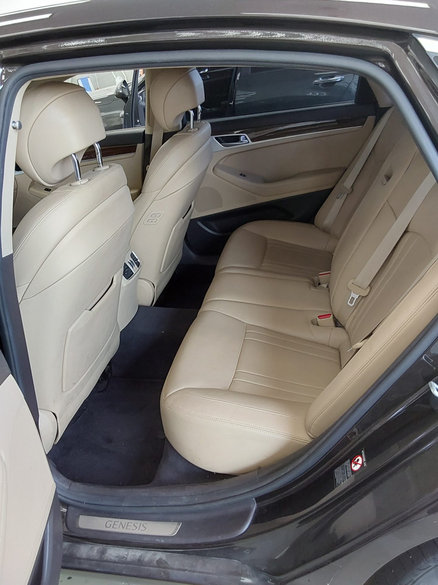 2018 - genesis g80