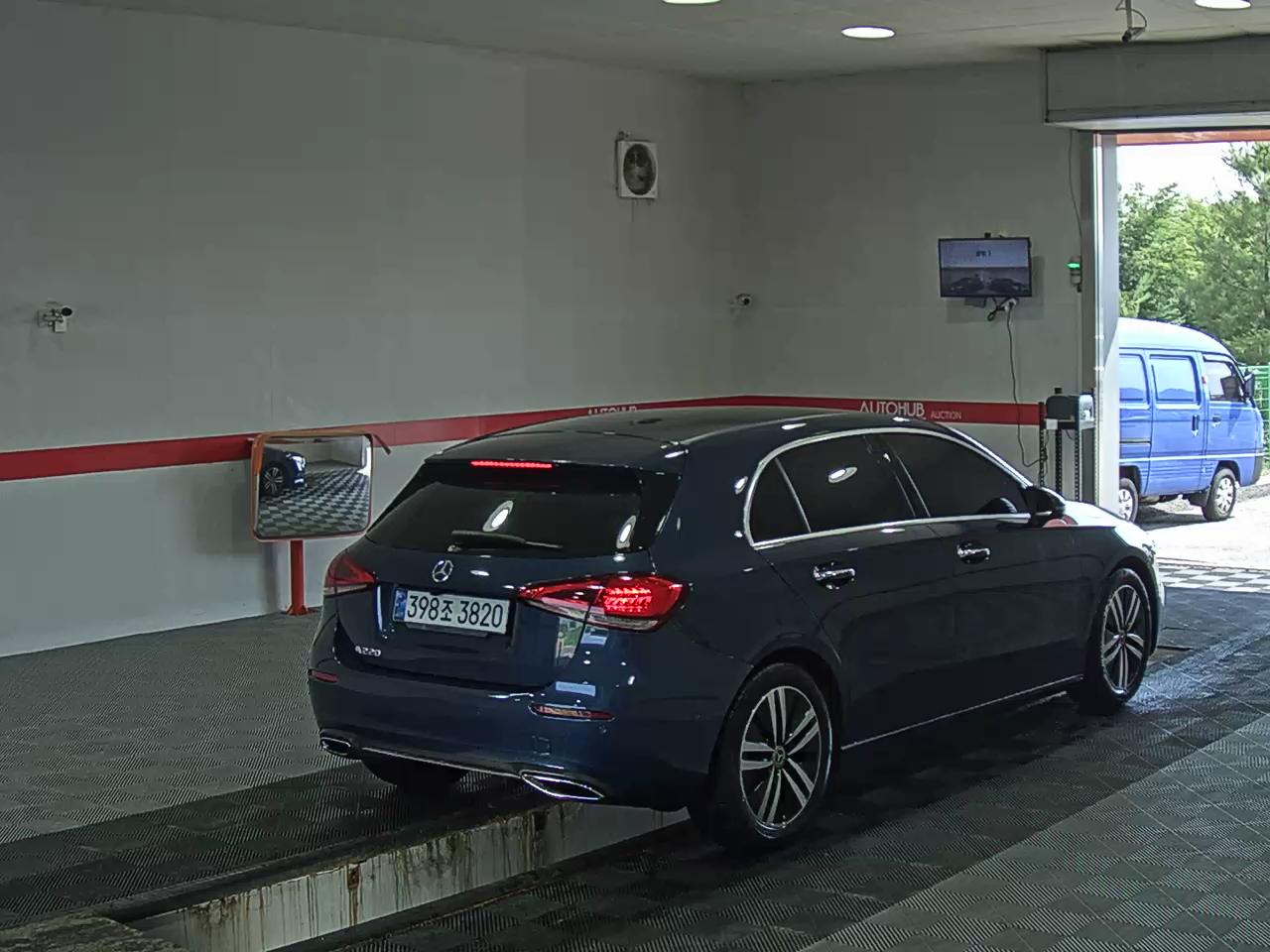 2021 - mercedes-benz a220