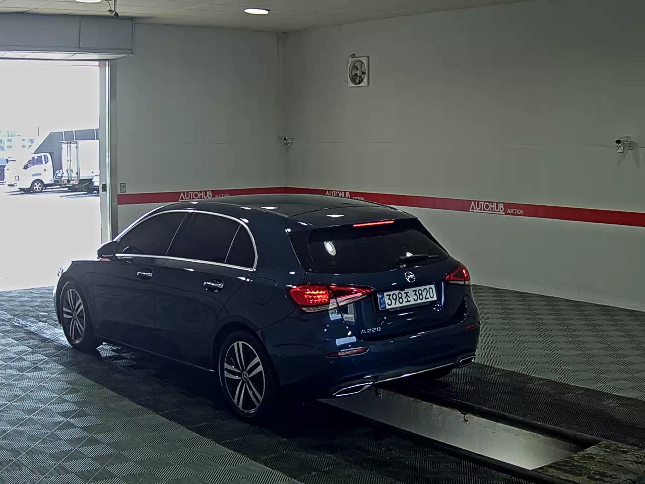 2021 - mercedes-benz a220