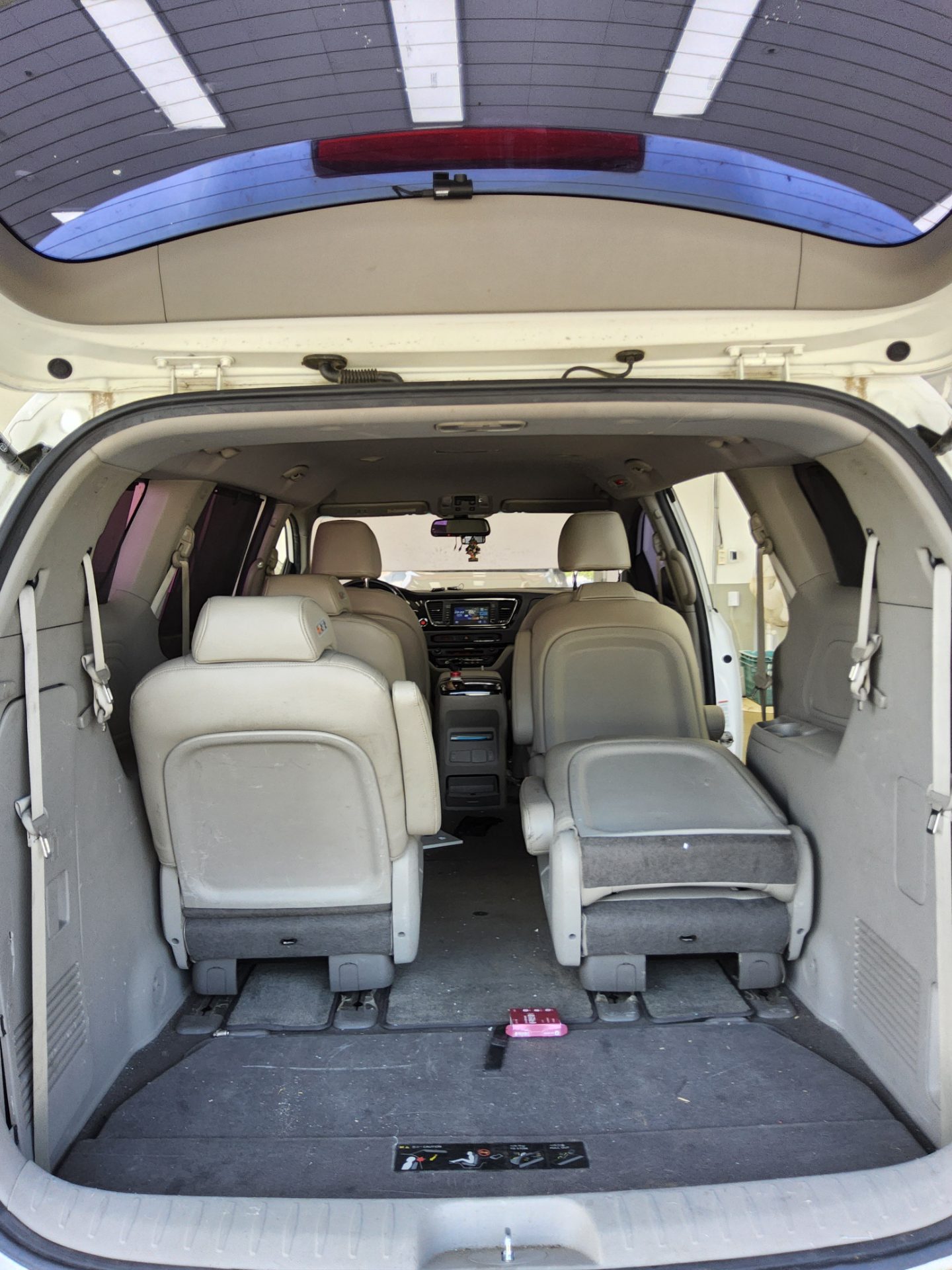 2016 - kia carnival