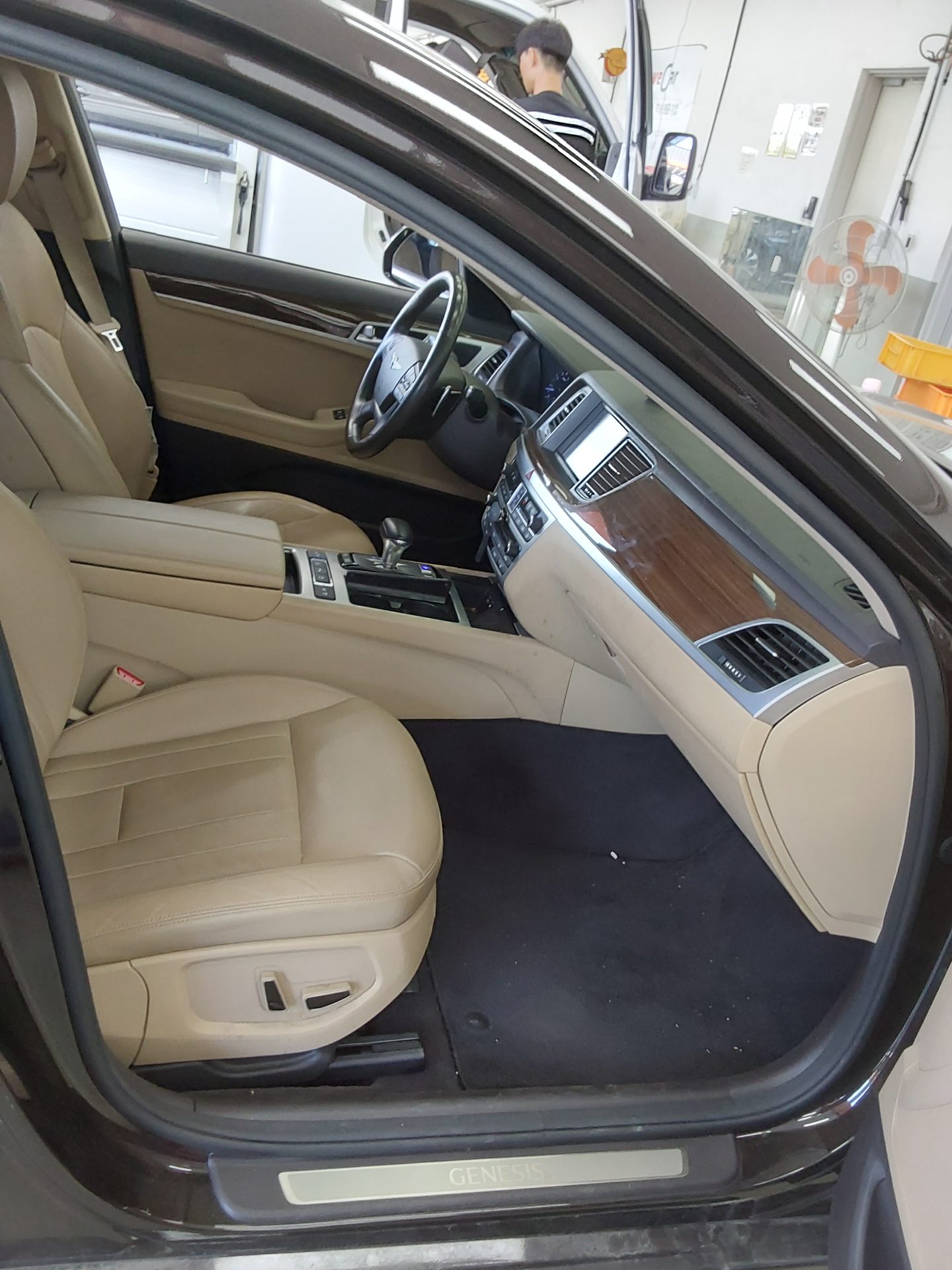 2018 - genesis g80