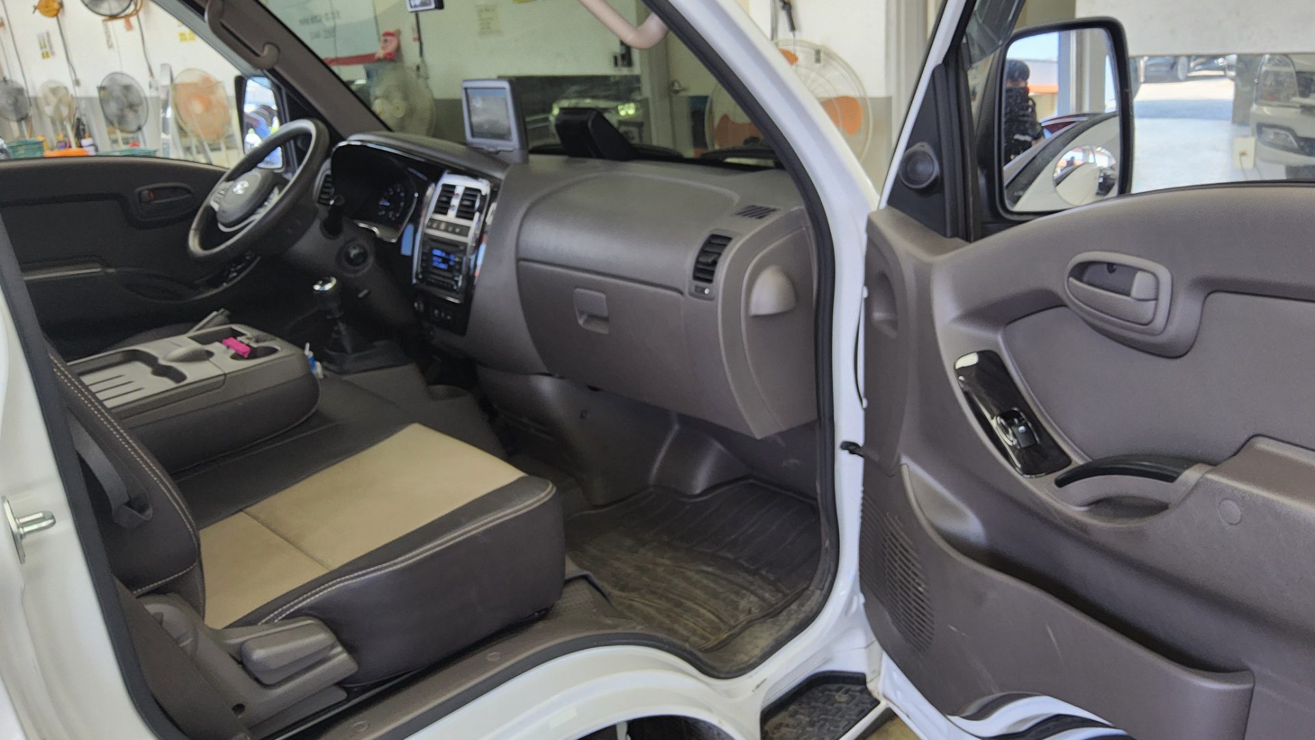 2023 - hyundai porter