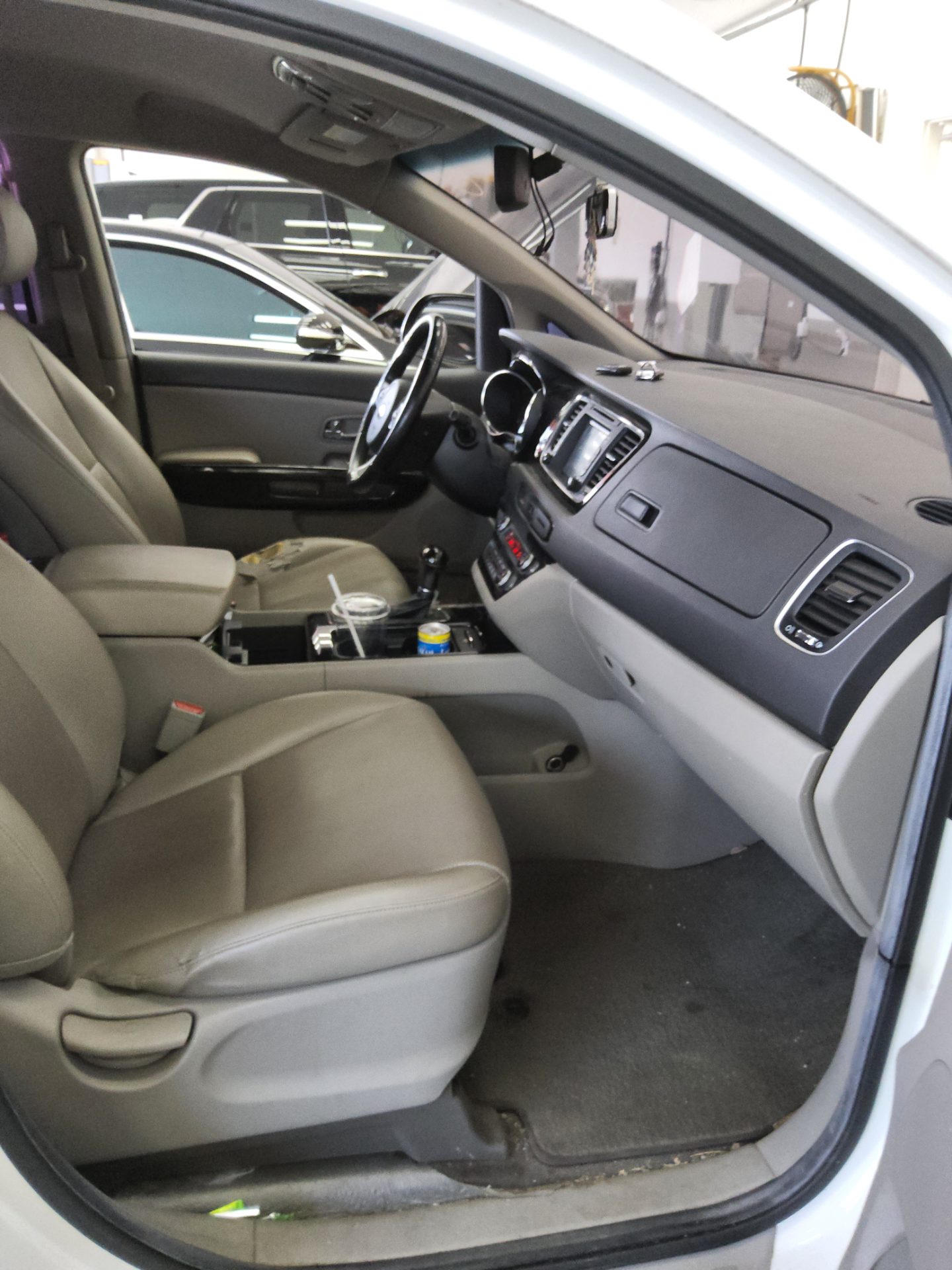 2016 - kia carnival