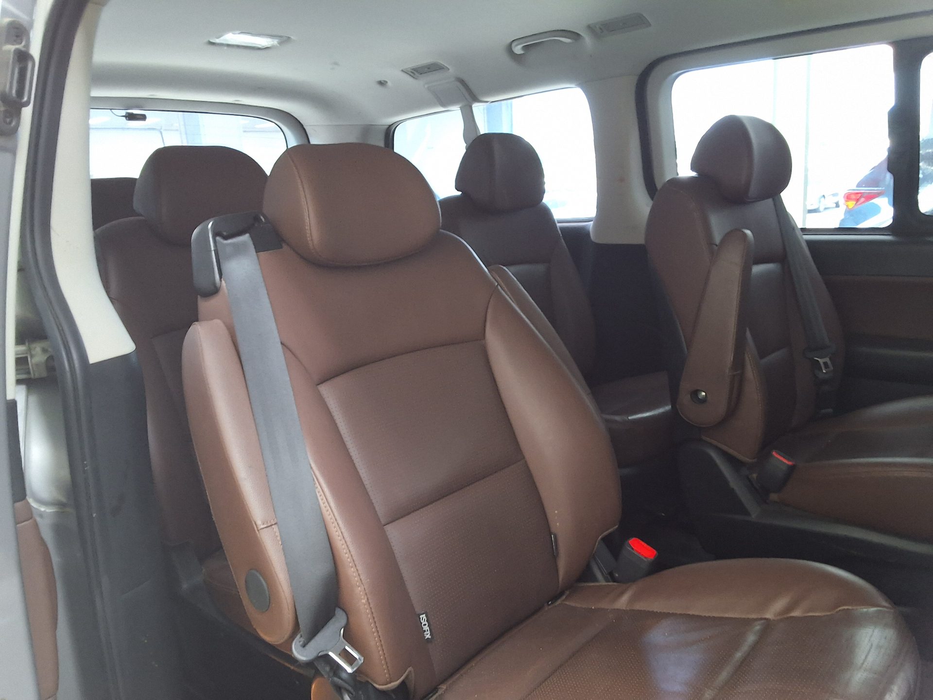 2019 - hyundai grand starex