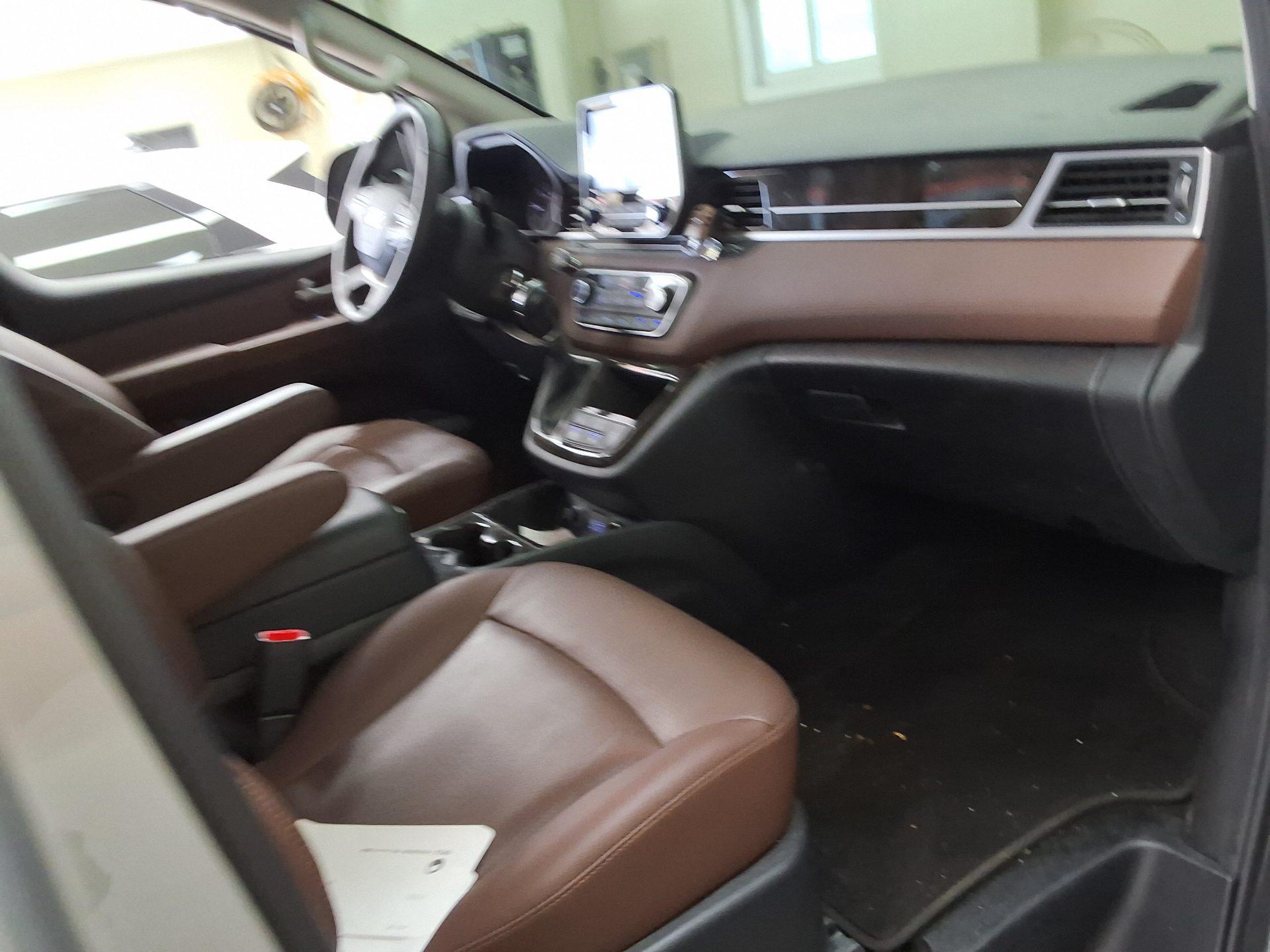 2019 - hyundai grand starex