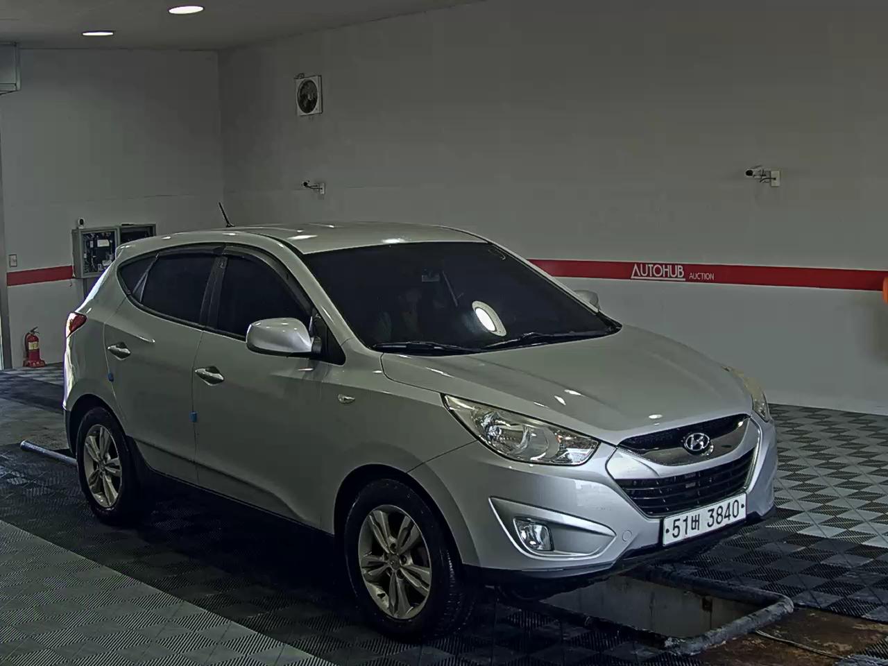 2010 - hyundai tucson