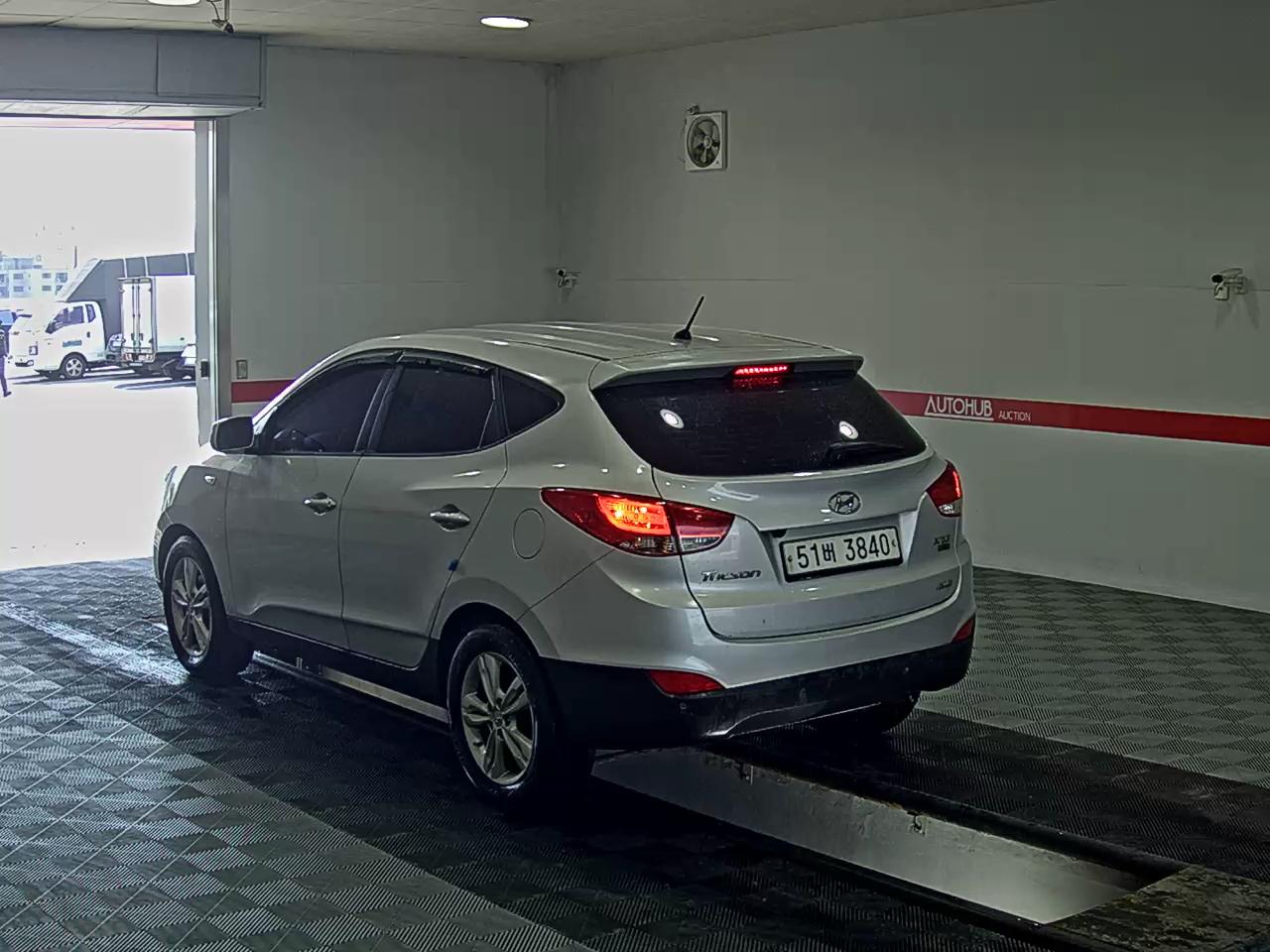 2010 - hyundai tucson