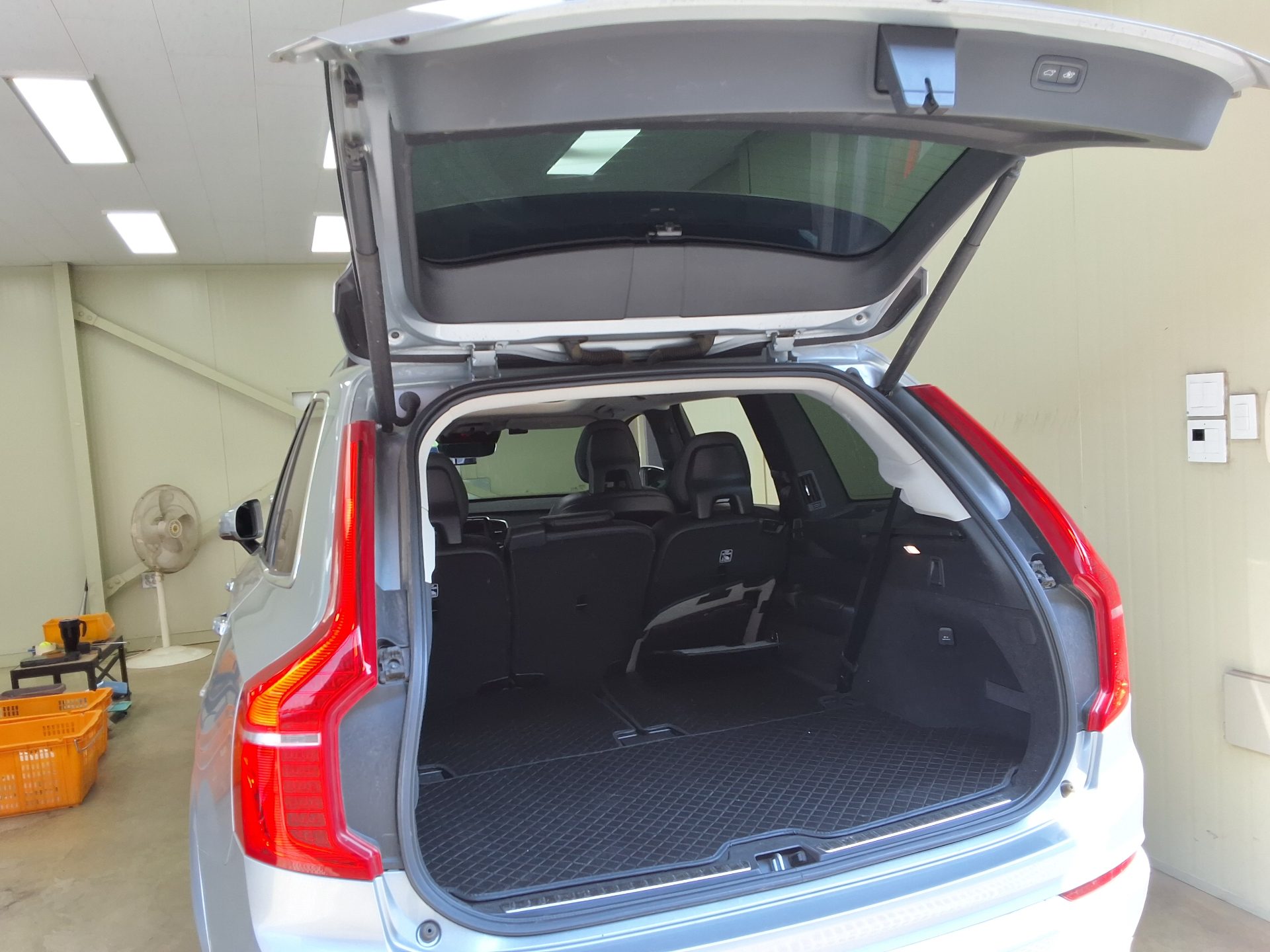 2017 - volvo xc90