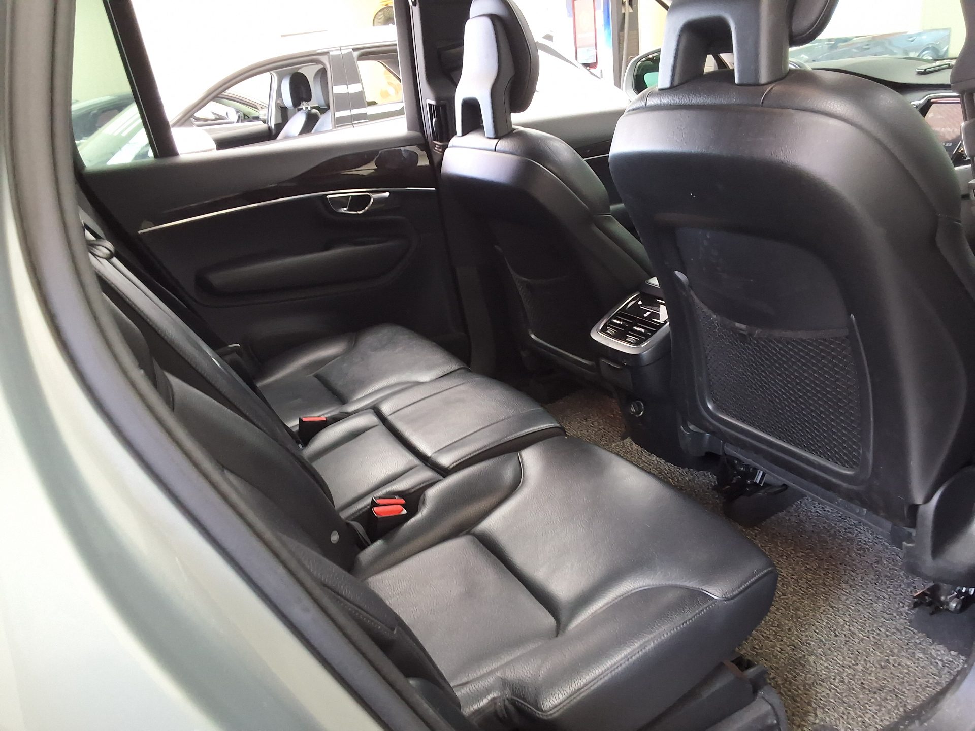 2017 - volvo xc90