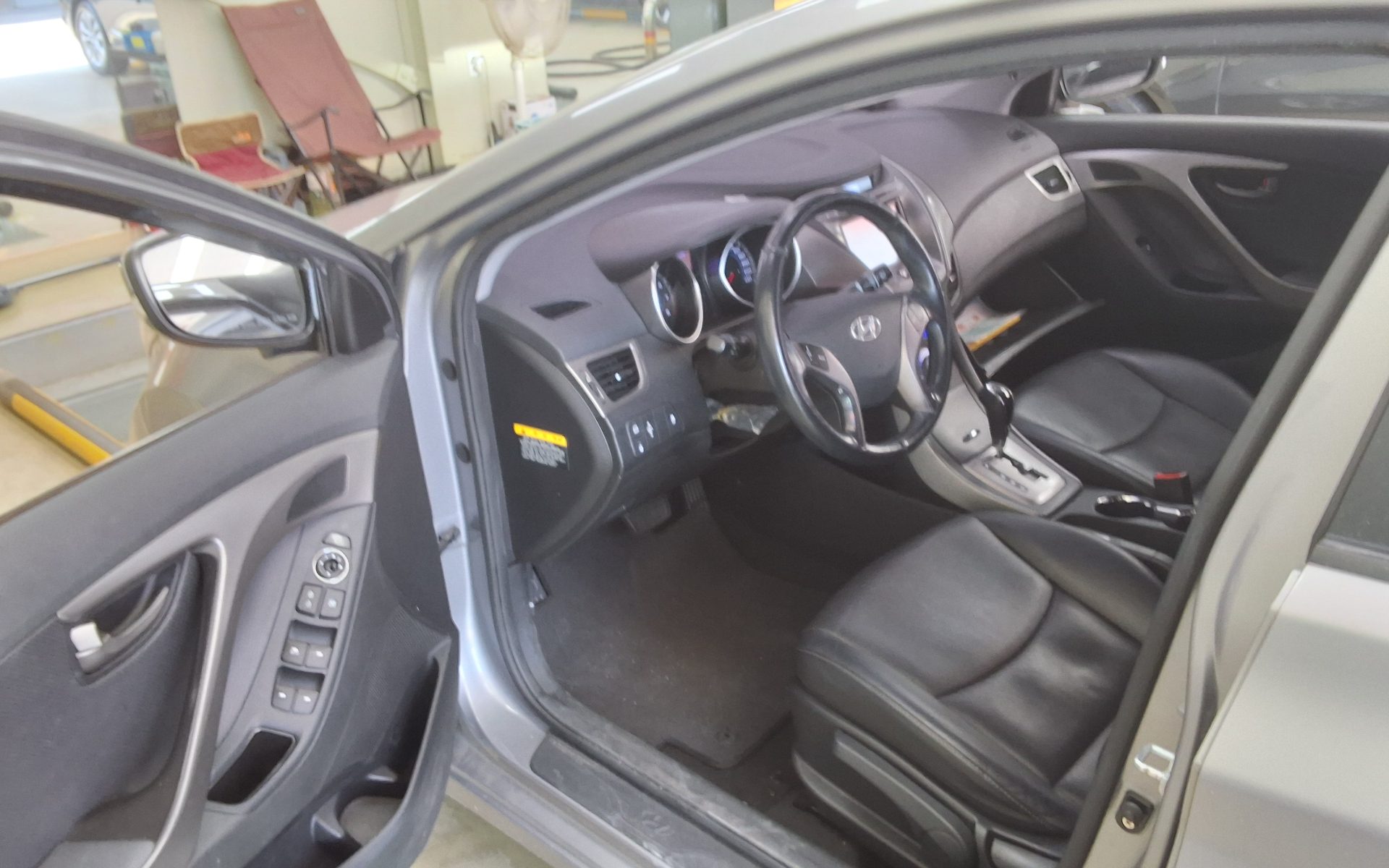 2013 - hyundai avante