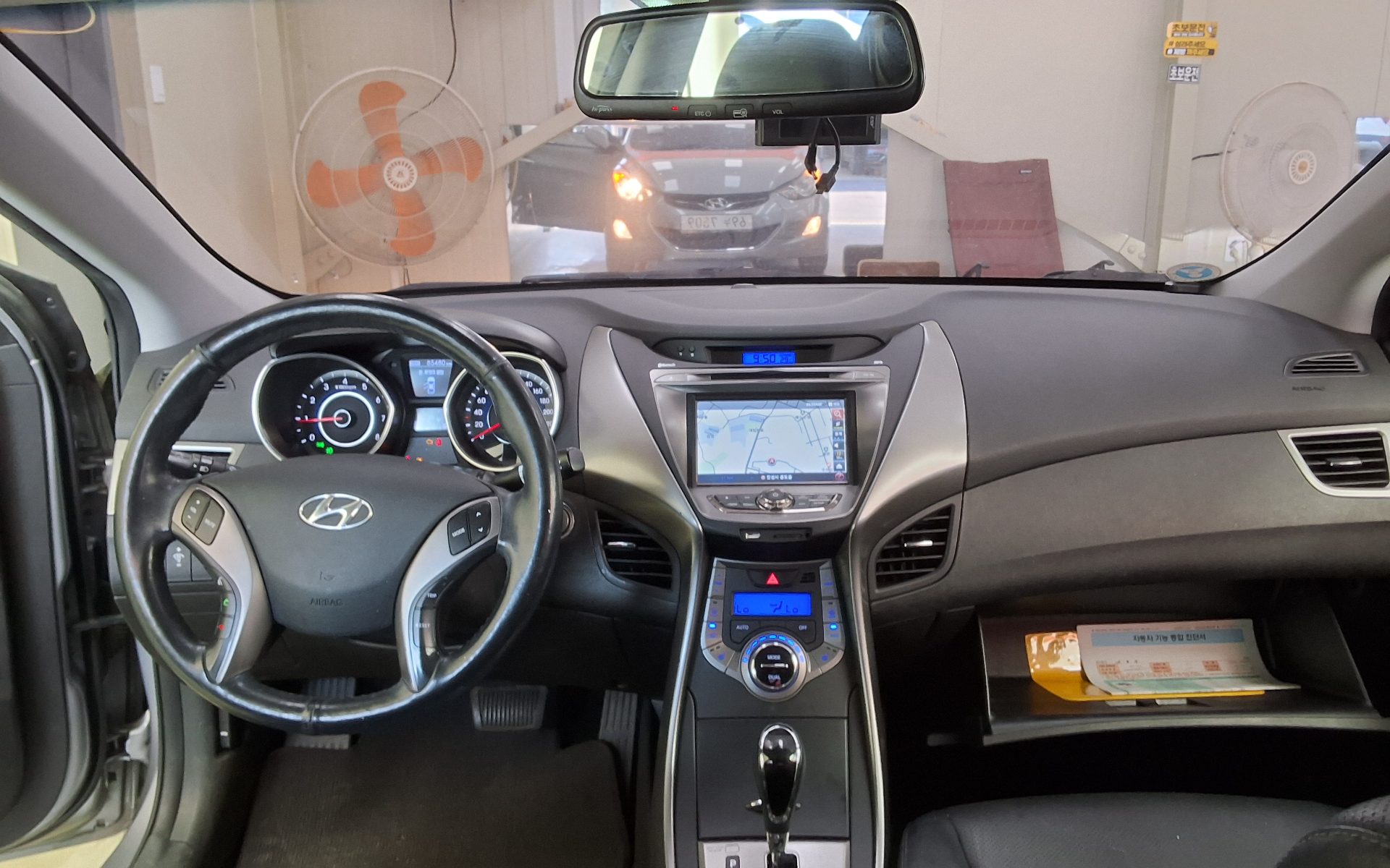 2013 - hyundai avante