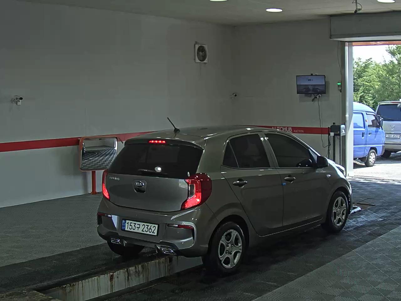 2021 - kia morning
