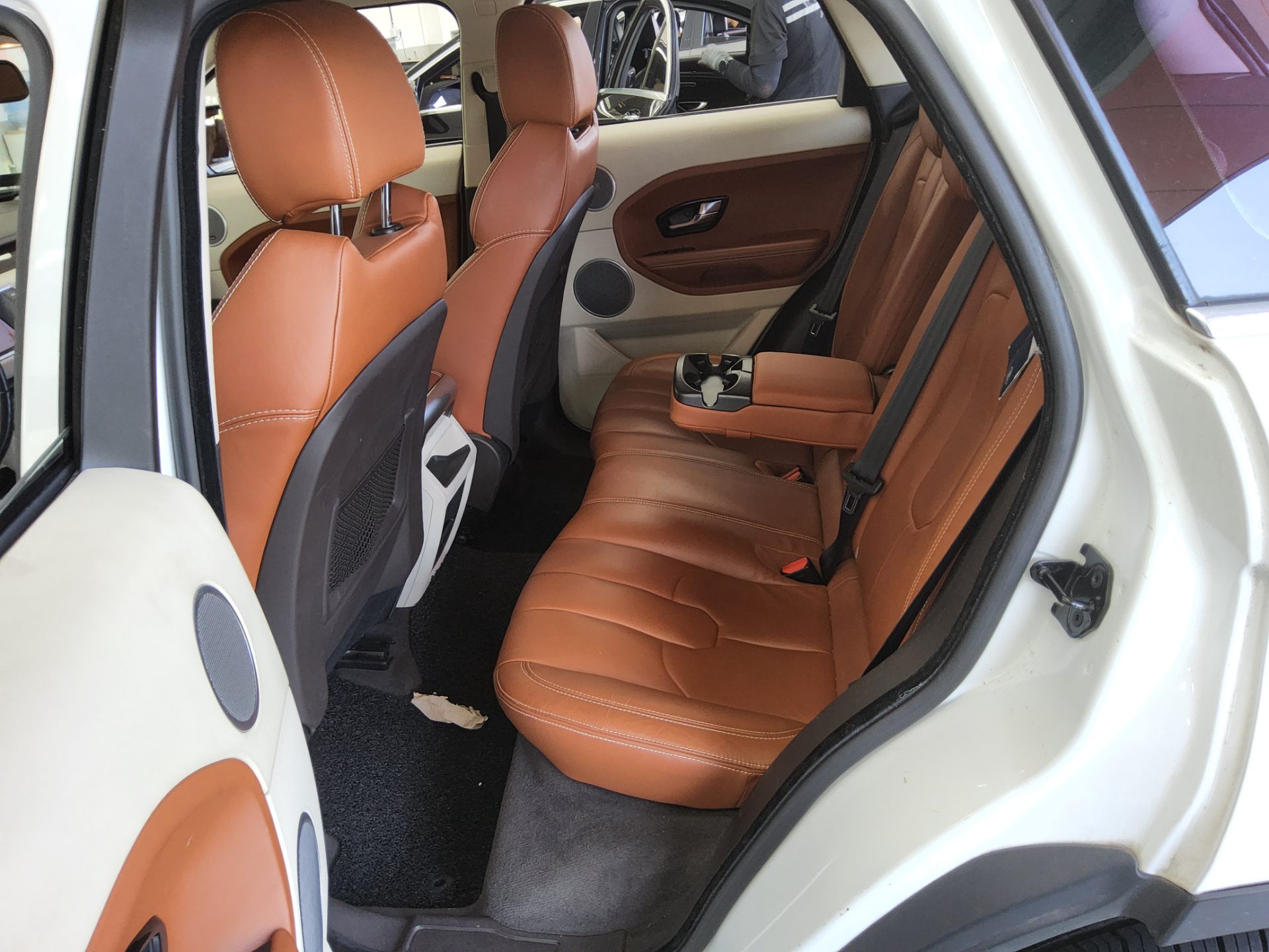 2012 - land rover range rover