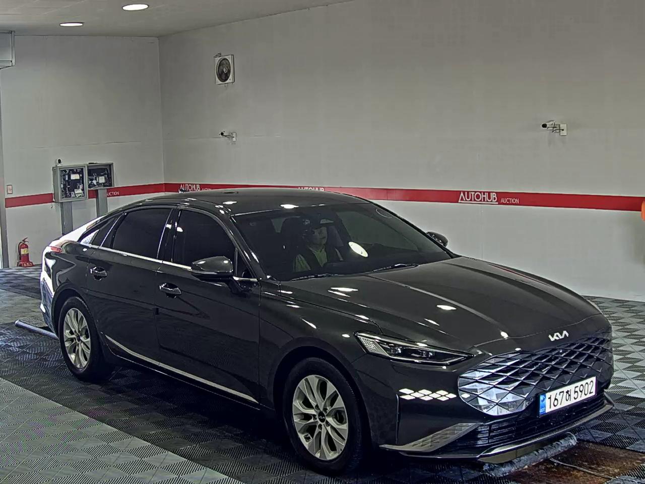 2023 - kia k8