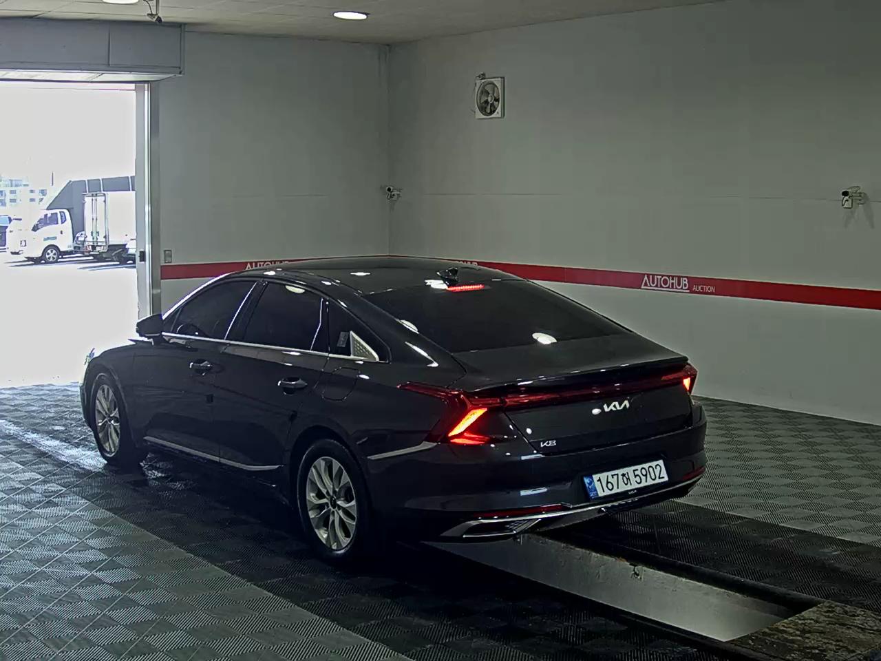 2023 - kia k8