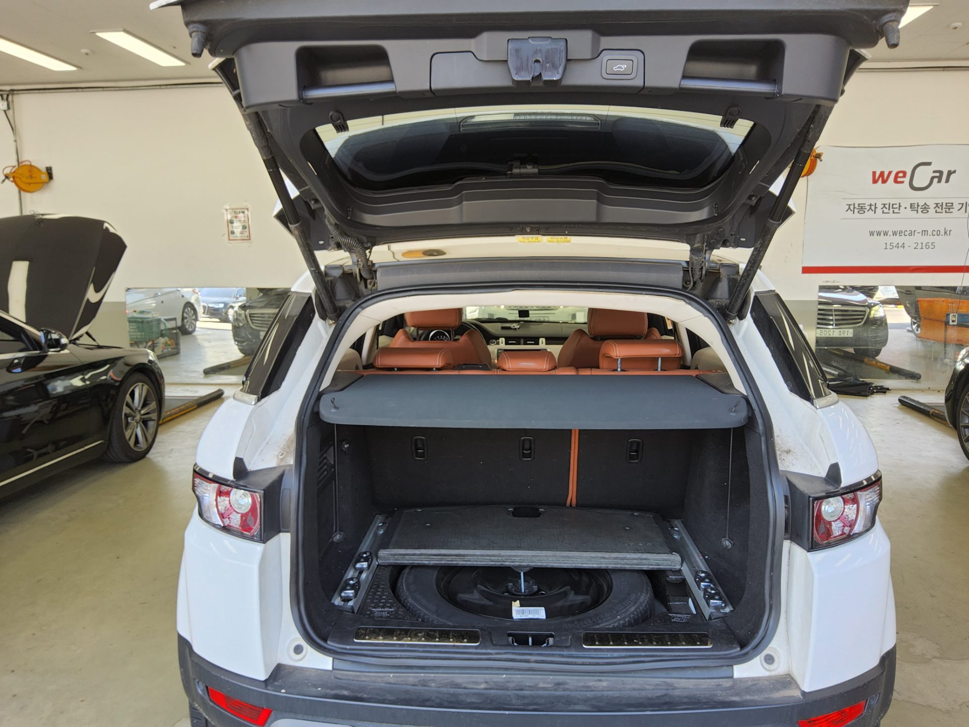 2012 - land rover range rover