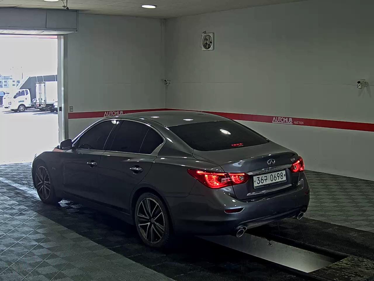 2016 - infiniti q50