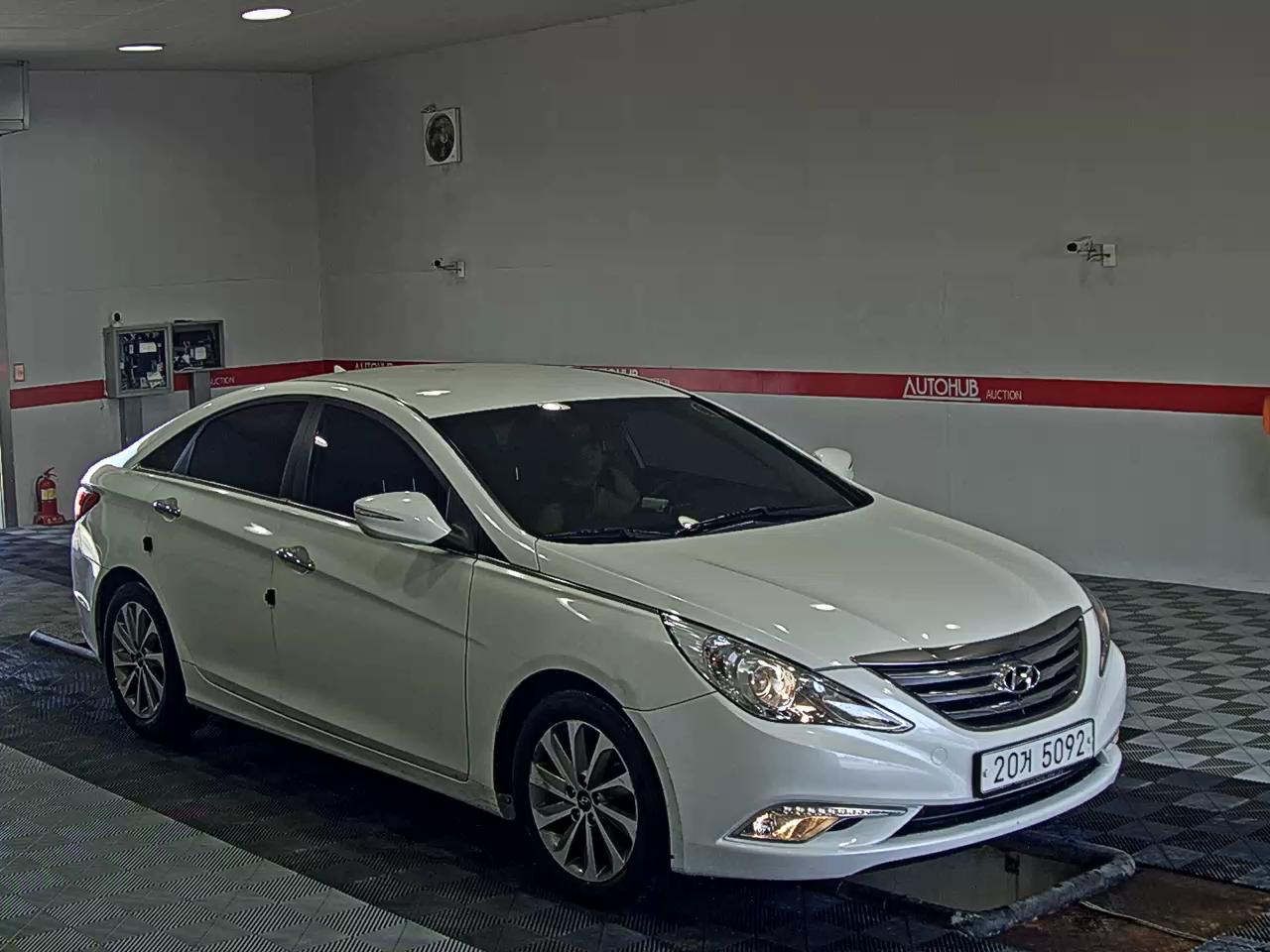 2013 - hyundai sonata