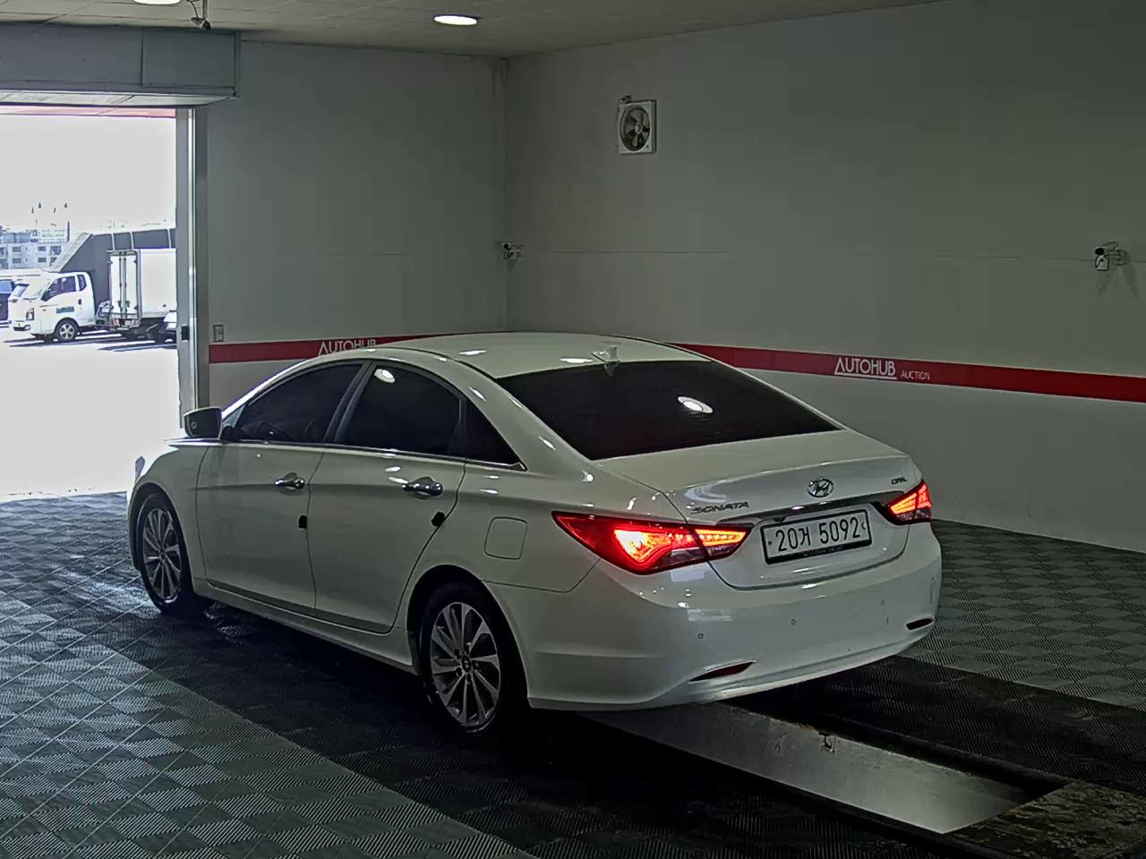 2013 - hyundai sonata