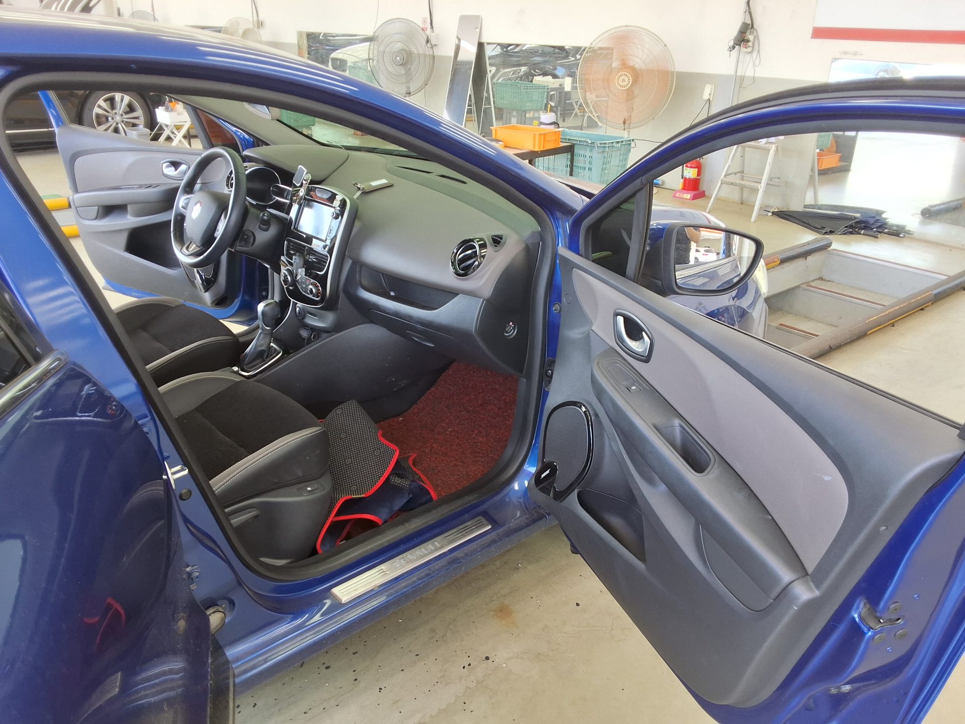 2018 - renault clio
