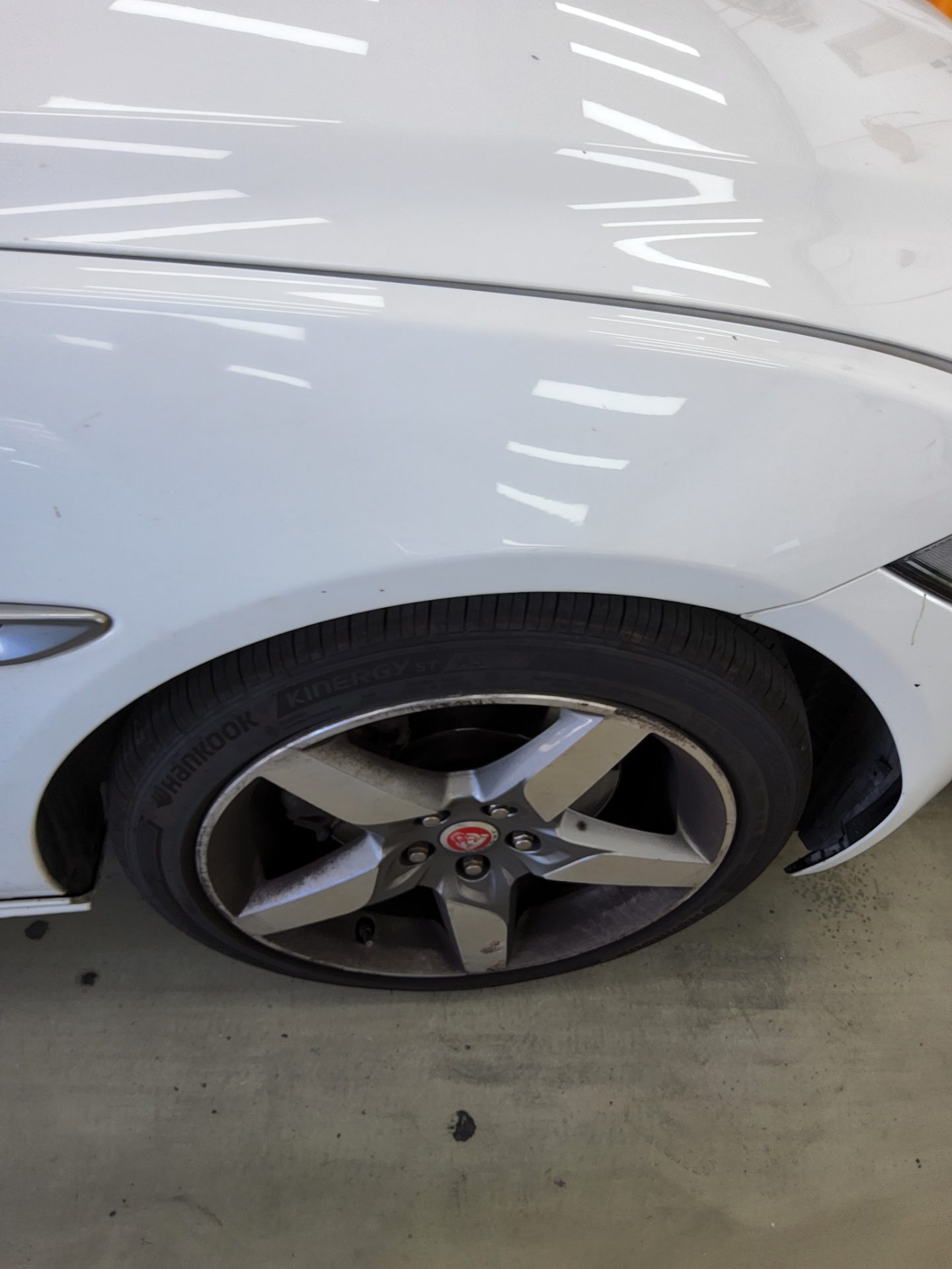 2016 - jaguar xe