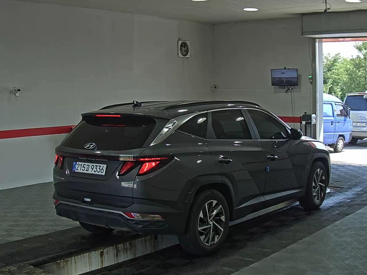 2021 - hyundai tucson