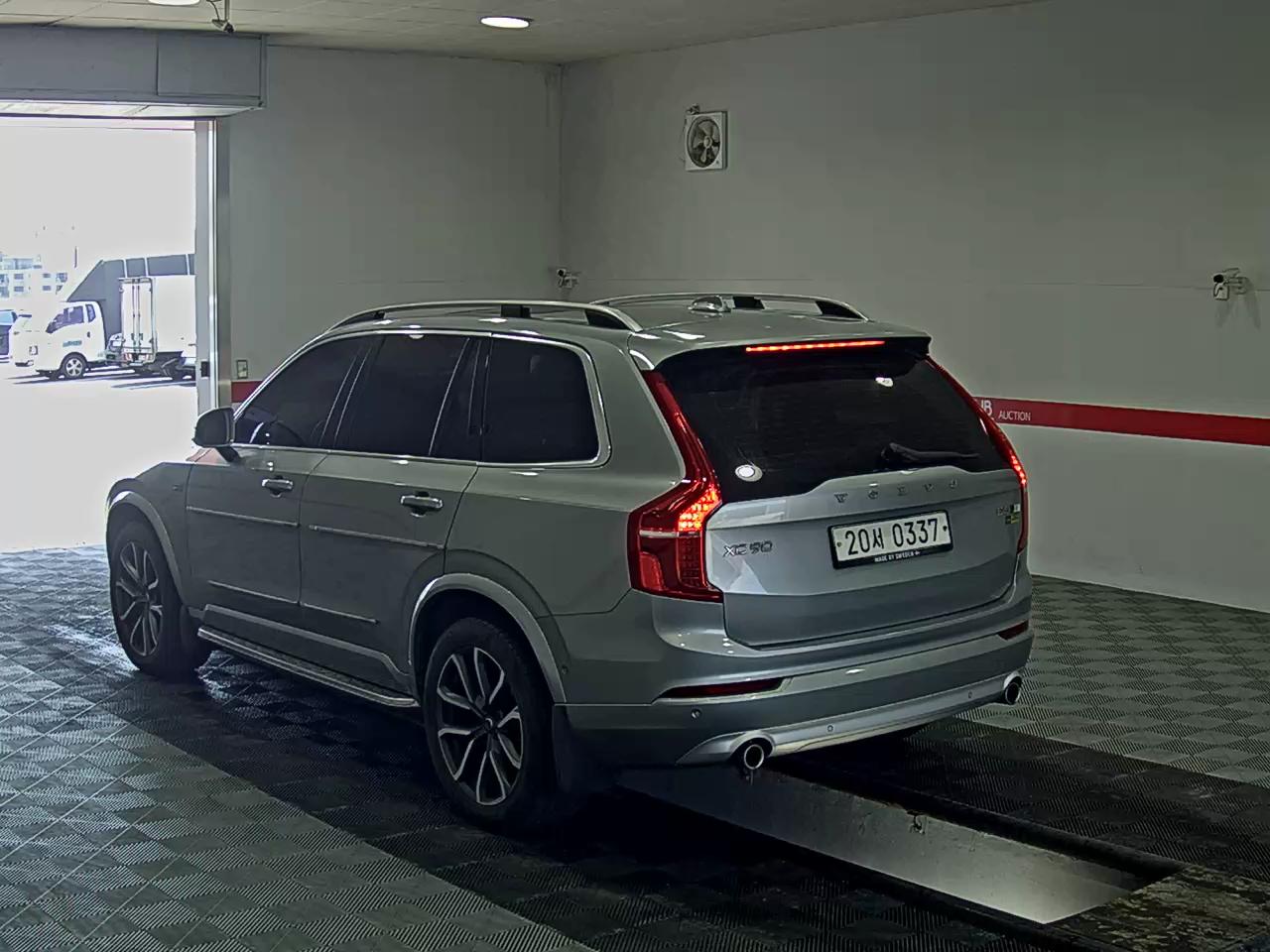 2017 - volvo xc90