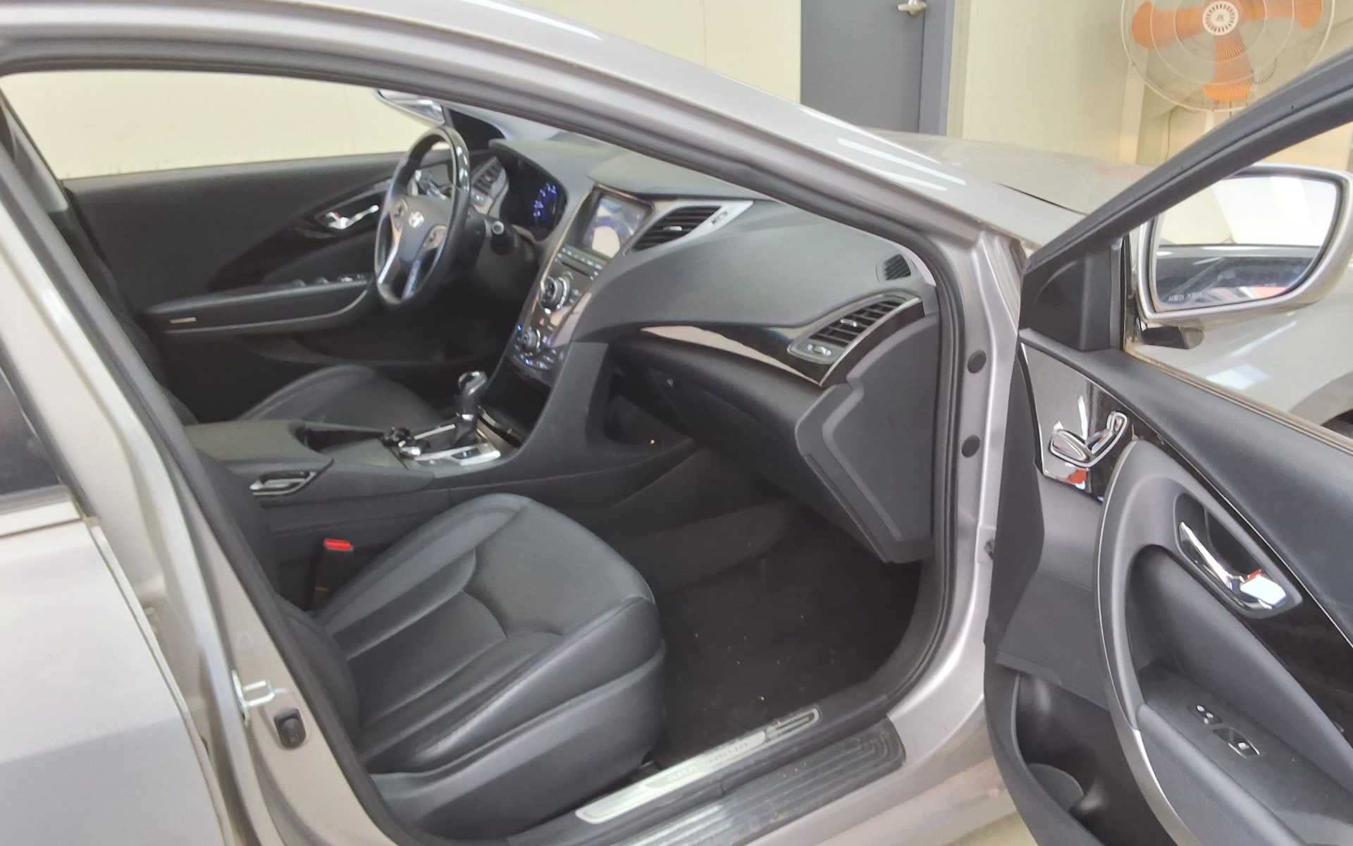 2014 - hyundai grandeur